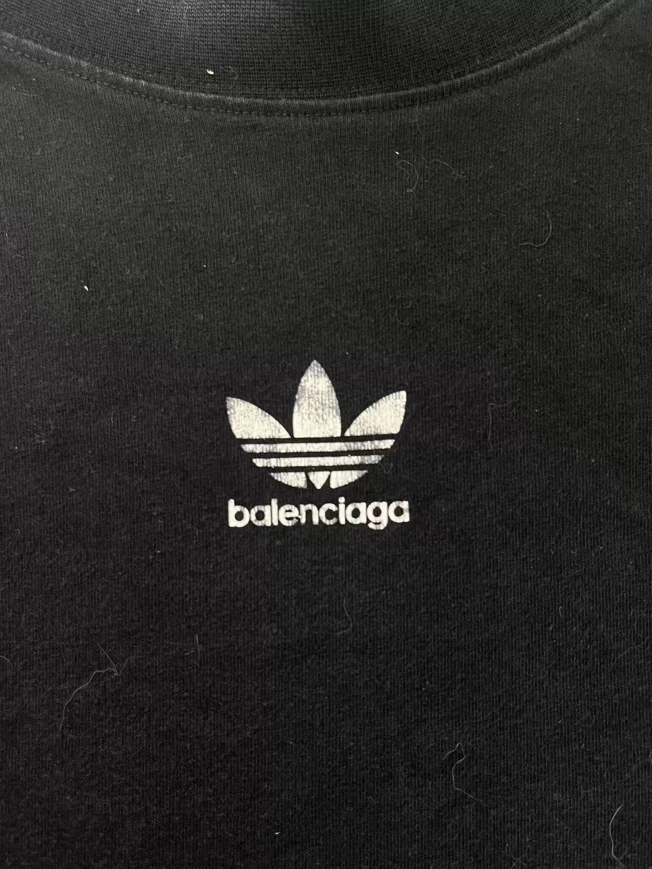 Balenciaga Balenciaga x adidas Logo Print Crewneck T-Shirt Size US XL / EU 56 / 4 - 3 Thumbnail