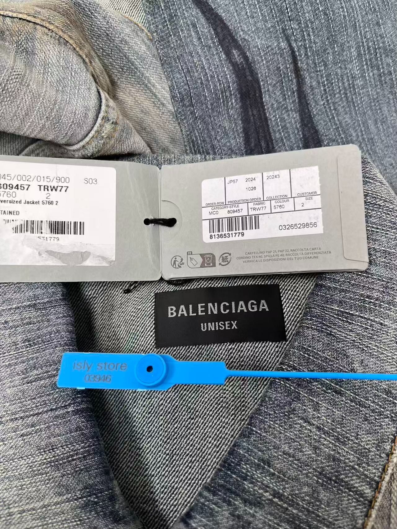Balenciaga Balenciaga Men's Loose Print Denim Jacket Size US M / EU 48-50 / 2 - 5 Thumbnail
