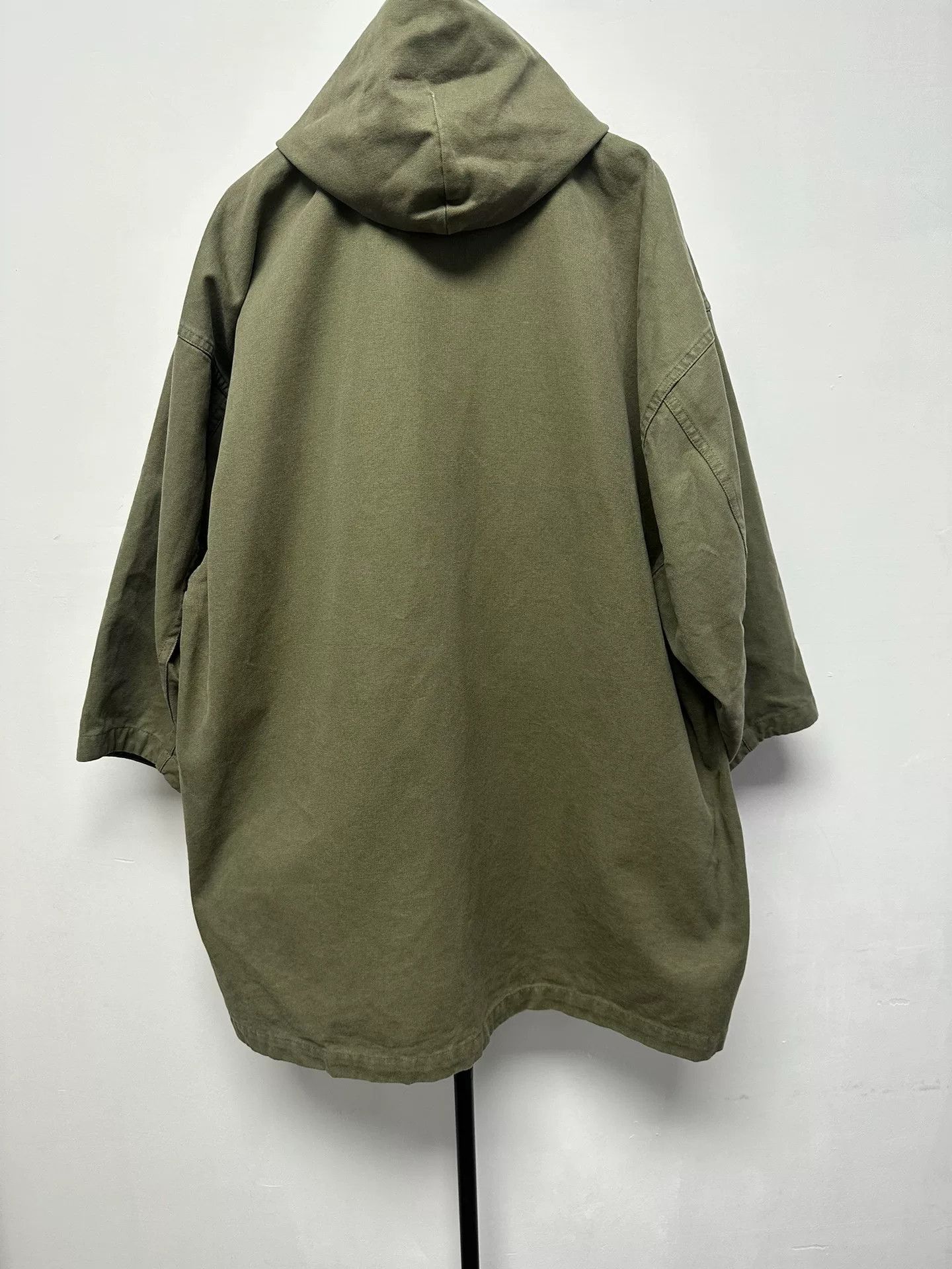 Balenciaga Balenciaga Solid Hooded Zip Jacket Size XS / US 0-2 / IT 36-38 - 2 Thumbnail