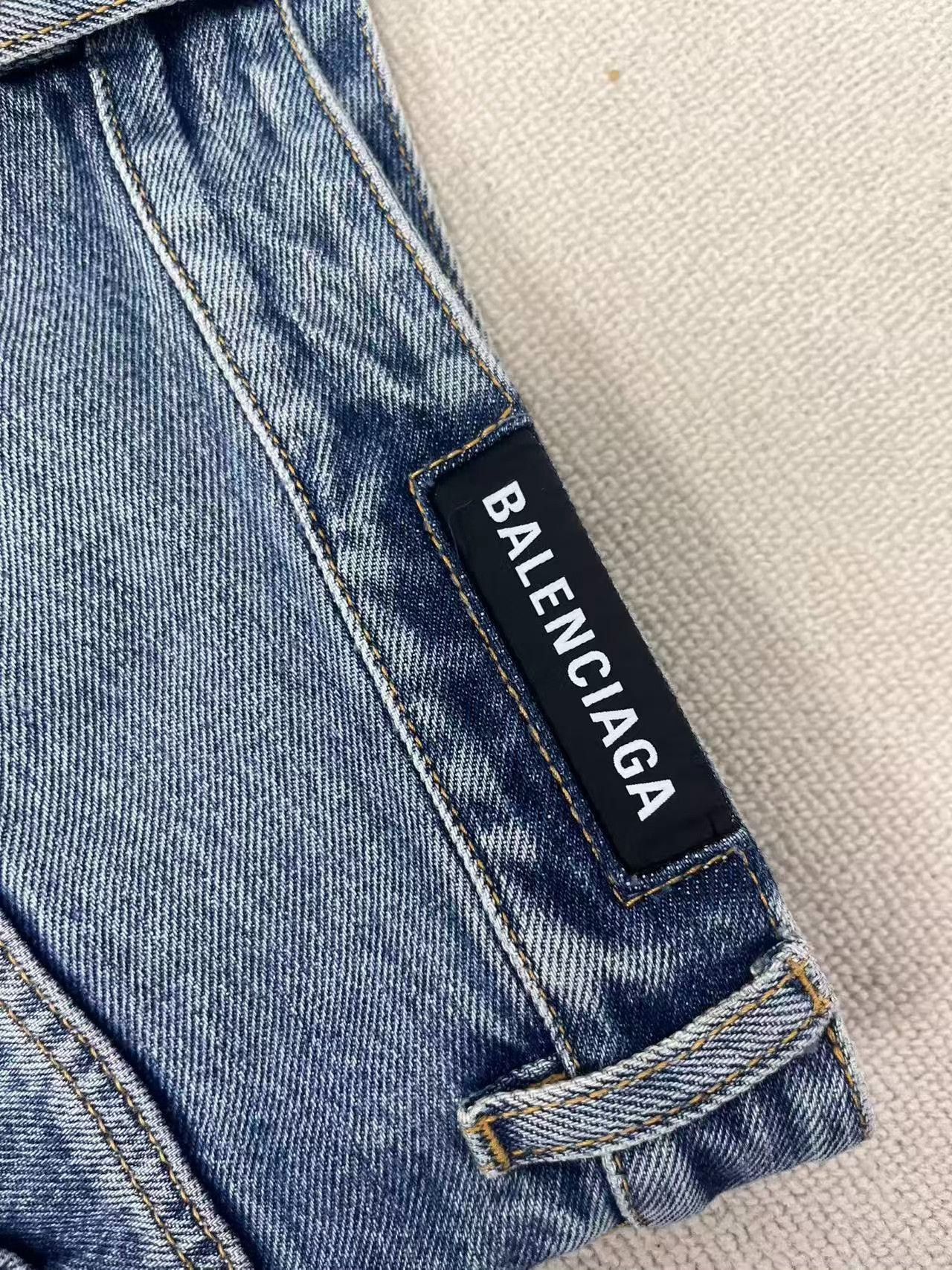 Balenciaga Balenciaga Men's Distressed Mid-Rise Straight Jeans Size US 30 / EU 46 - 3 Thumbnail
