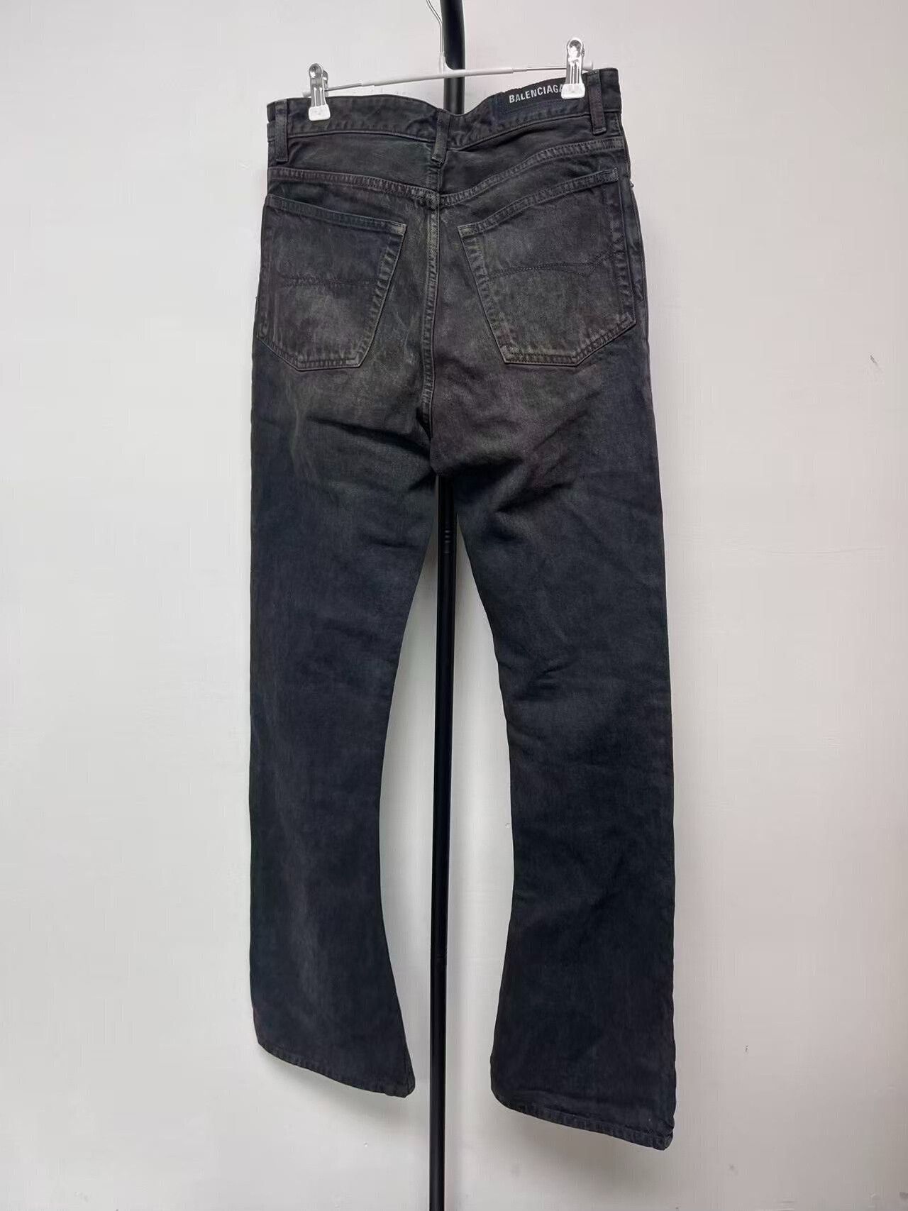 Balenciaga Balenciaga Solid Slim Zip Jeans Men Size US 28 / EU 44 - 2 Thumbnail