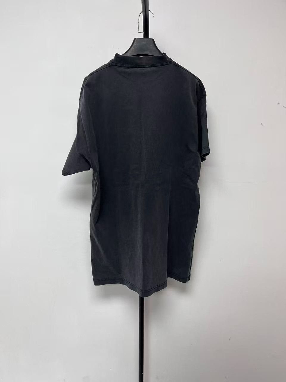 Balenciaga Balenciaga Letter Print Oversized Knit T-Shirt Size US S / EU 44-46 / 1 - 2 Thumbnail