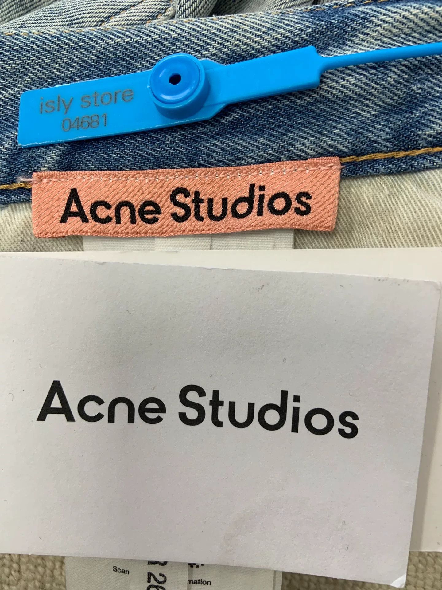 Acne Studios Acne Distressed Washed Hole Jeans Size 26" / US 2 / IT 38 - 4 Thumbnail