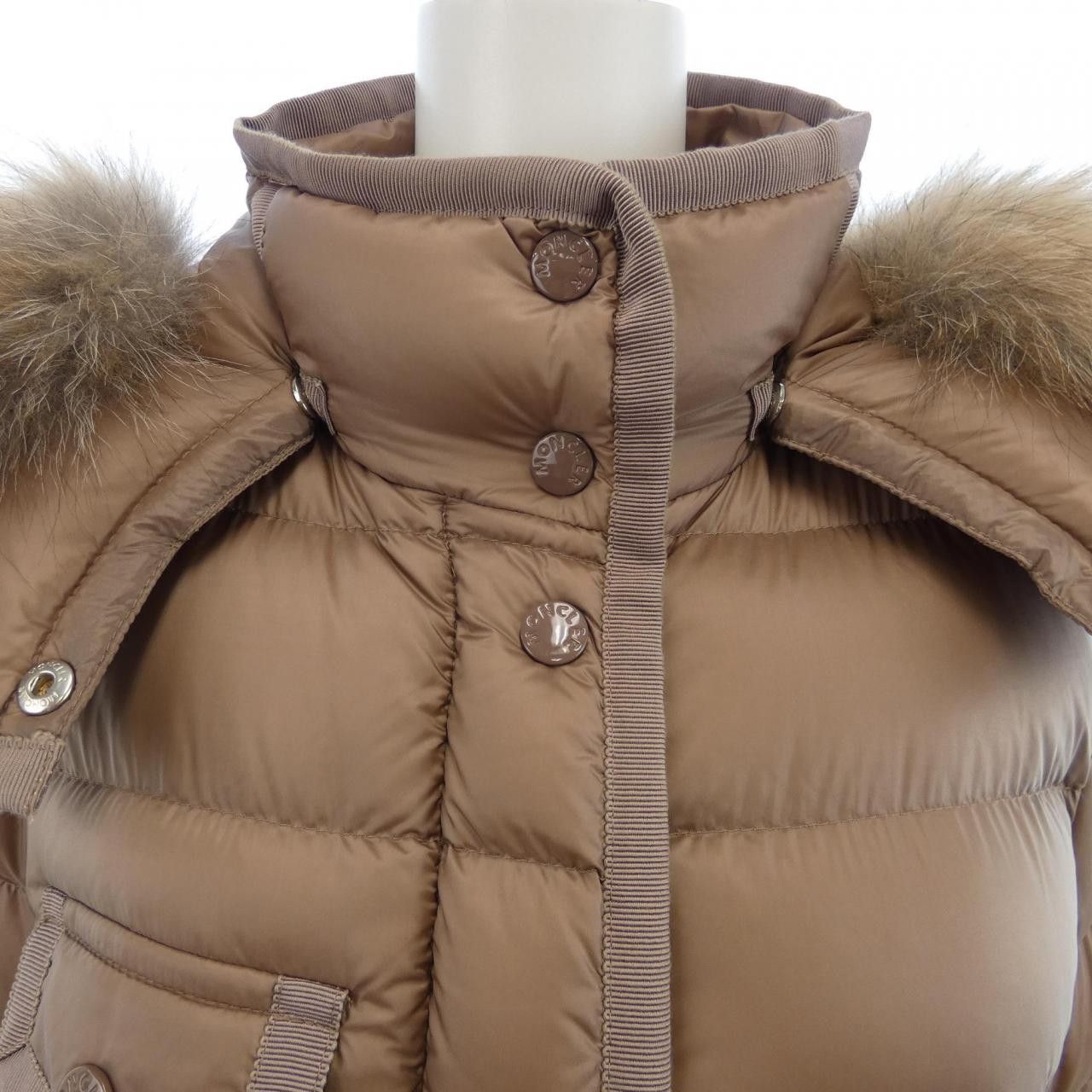 Moncler Moncler Moncler HERMIFUR Down Coat Textile Outerwear HERMIFUR DUTY FREE for USA Size ONE SIZE - 6 Thumbnail