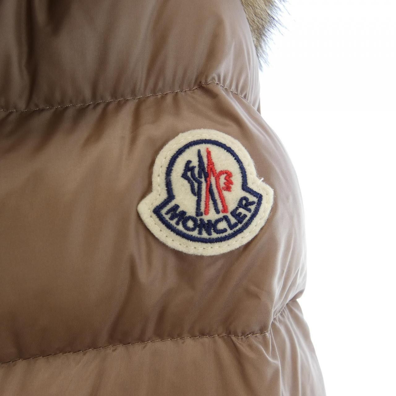Moncler Moncler Moncler HERMIFUR Down Coat Textile Outerwear HERMIFUR DUTY FREE for USA Size ONE SIZE - 8 Thumbnail