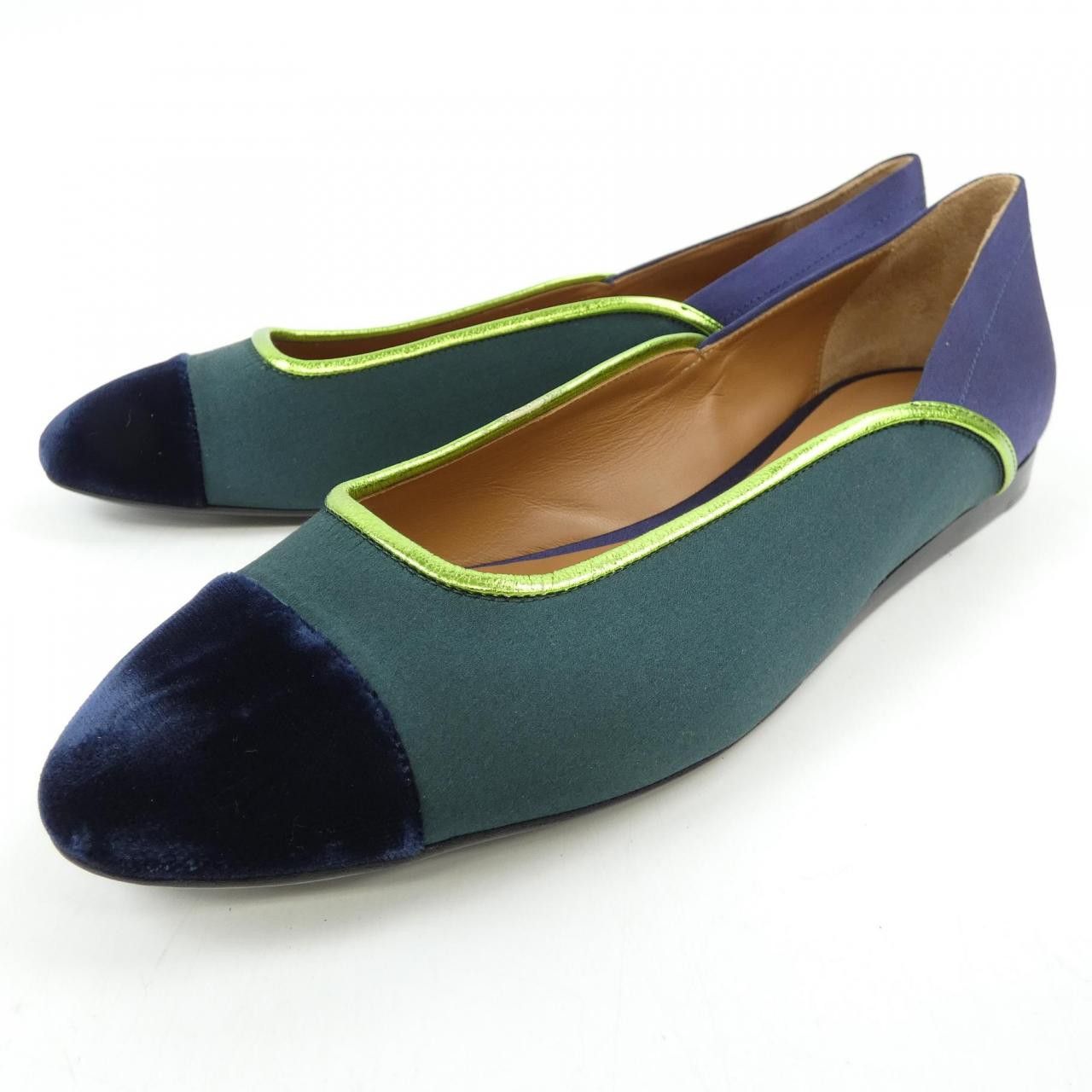 Emporio Armani Emporio Armani Emporio Armani Flat Shoes Others Shoes DUTY FREE for USA Size ONE SIZE - 3 Thumbnail