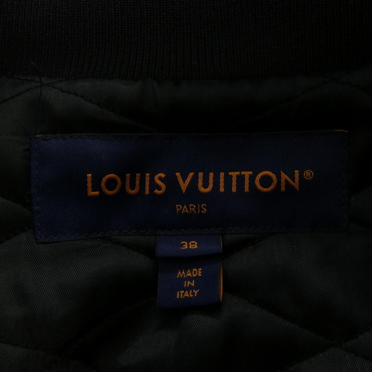 Louis Vuitton Louis Vuitton Louis Vuitton Wool Coat Others Outerwear FQJA12GP1 DUTY FREE for USA Size ONE SIZE - 4 Thumbnail