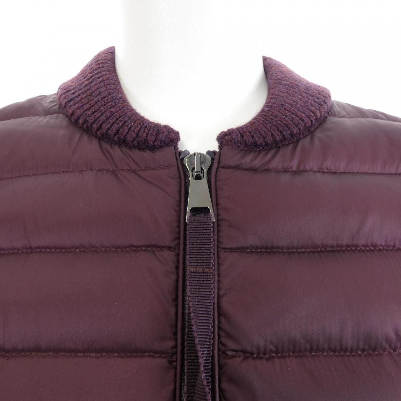 Moncler Moncler Moncler Down Jacket Textile Outerwear 20939474200 DUTY FREE for USA Size ONE SIZE - 6 Thumbnail