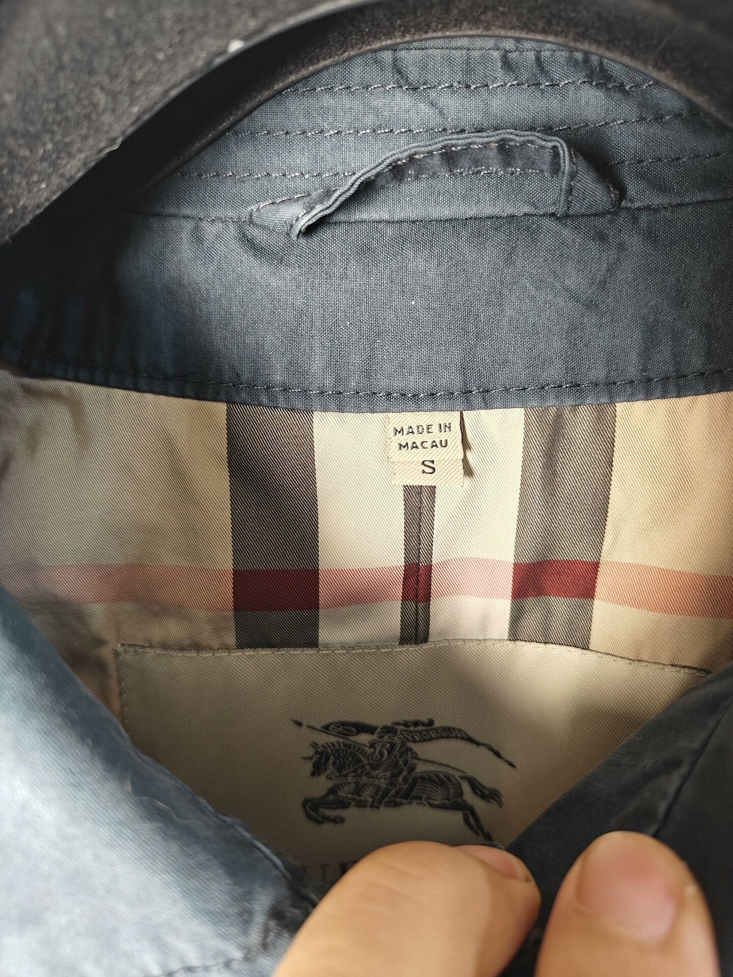 Burberry Burberry White Light Jacket s Men Size US S / EU 44-46 / 1 - 4 Thumbnail