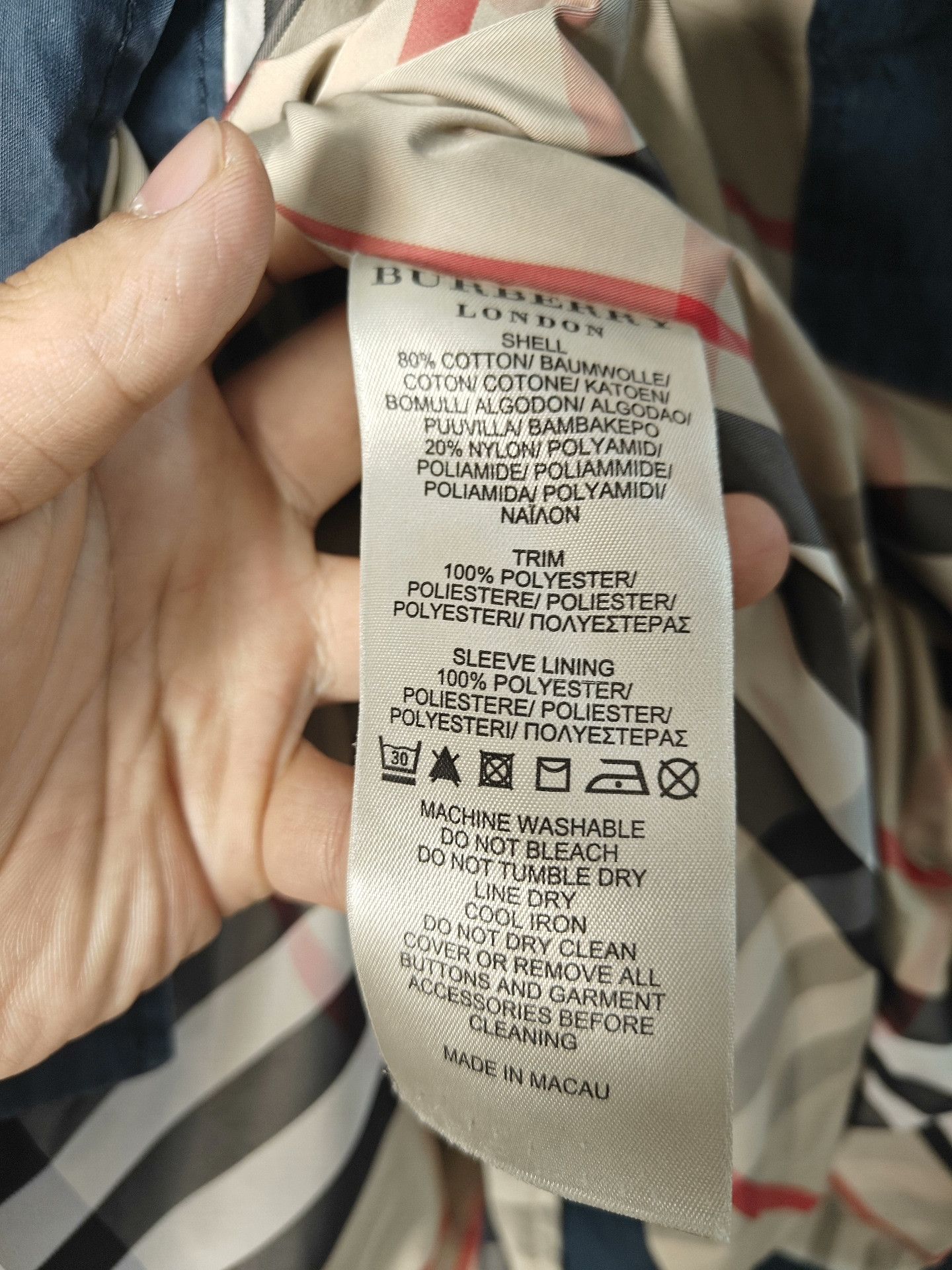 Burberry Burberry White Light Jacket s Men Size US S / EU 44-46 / 1 - 3 Thumbnail