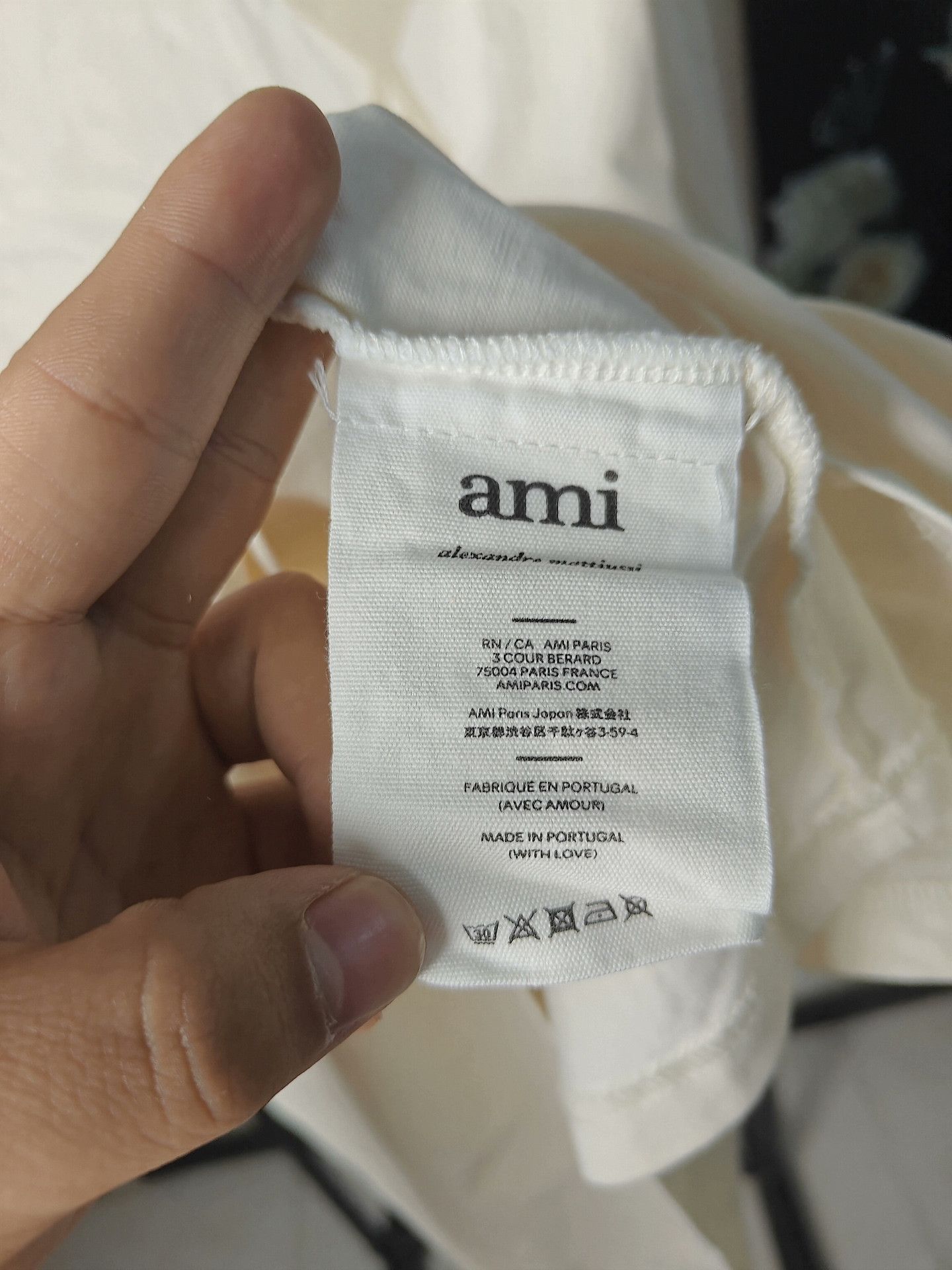 AMI AMI Retro Embroidered White T-Shirt l Men Size US L / EU 52-54 / 3 - 4 Thumbnail