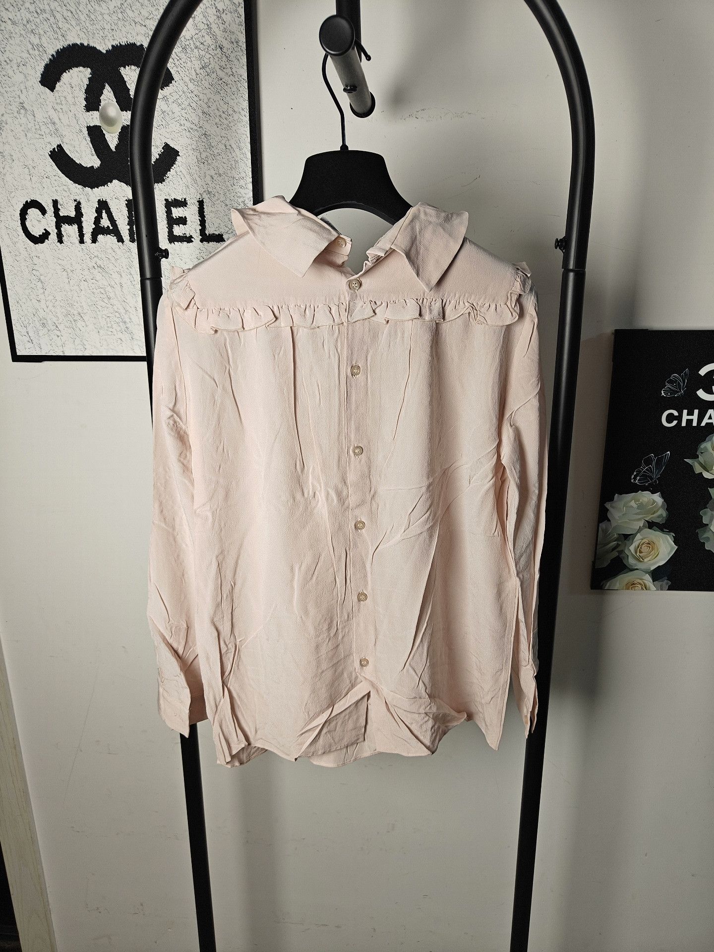 Miu Miu Miu Miu White Button Up L Women Size L / US 10 / IT 46 - 2 Thumbnail