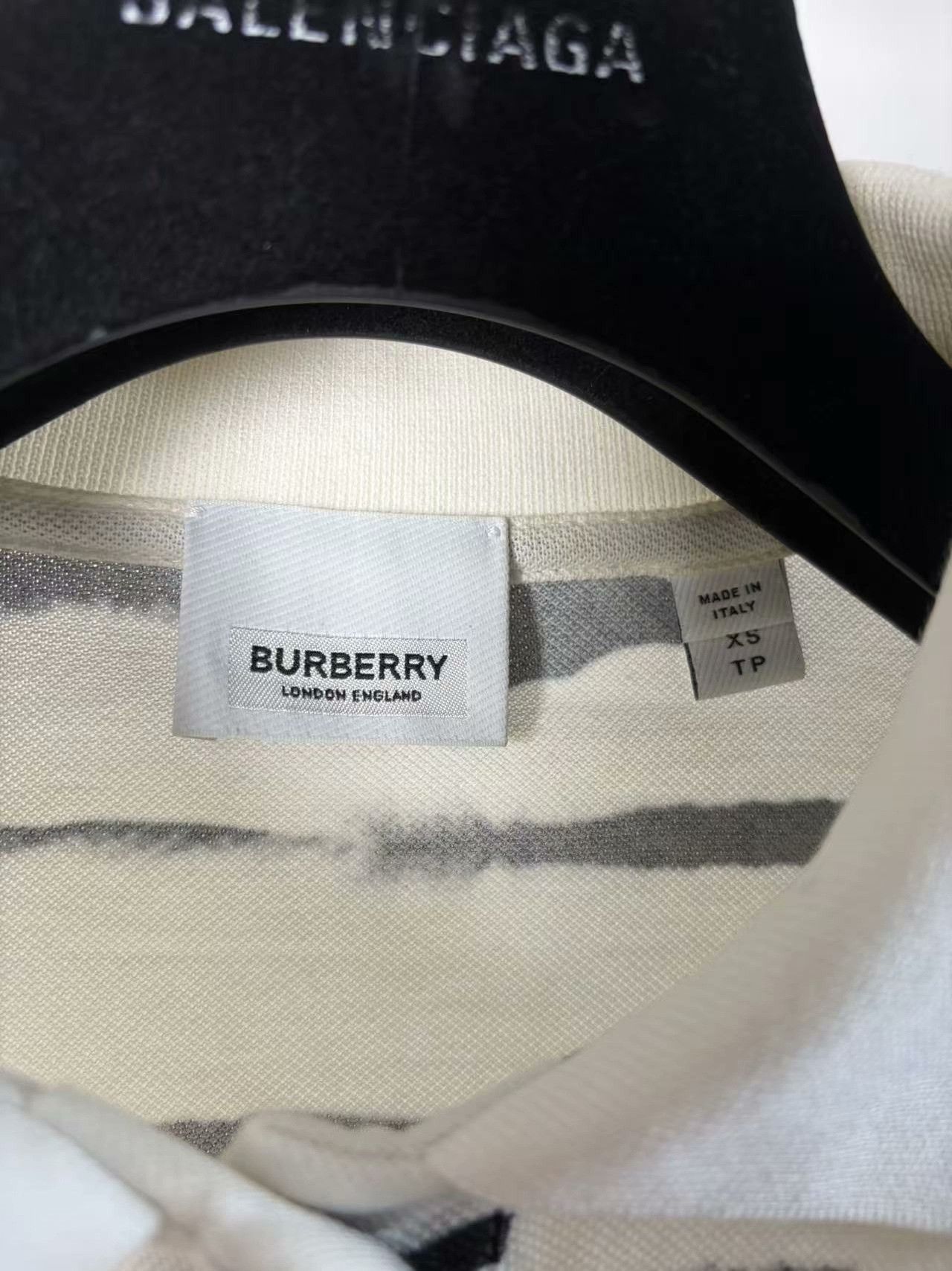 Burberry Burberry Retro White Hoodie xs Men Size US XS / EU 42 / 0 - 3 Thumbnail
