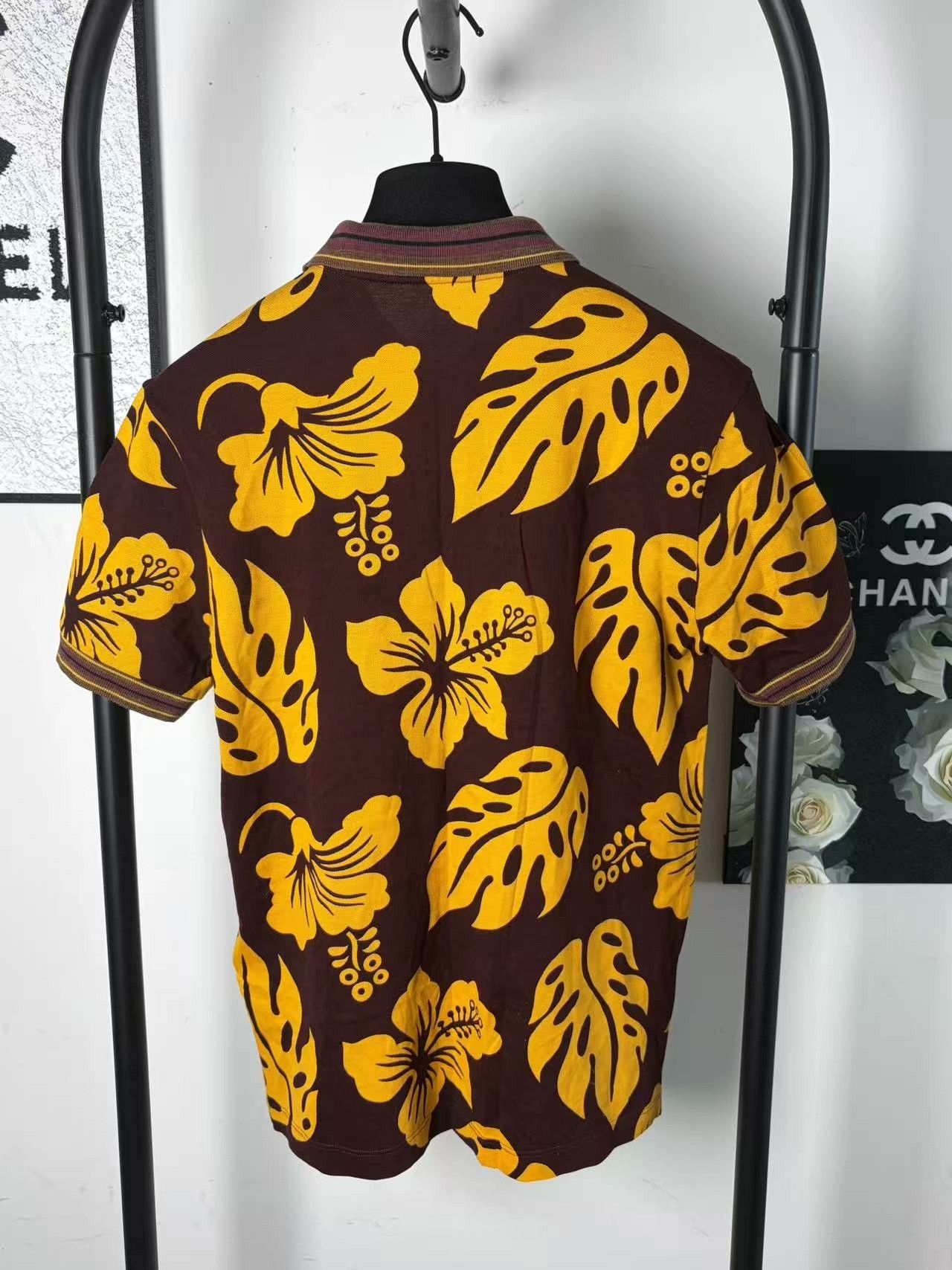 Prada Prada Retro White T-Shirt s Men Size US S / EU 44-46 / 1 - 2 Thumbnail