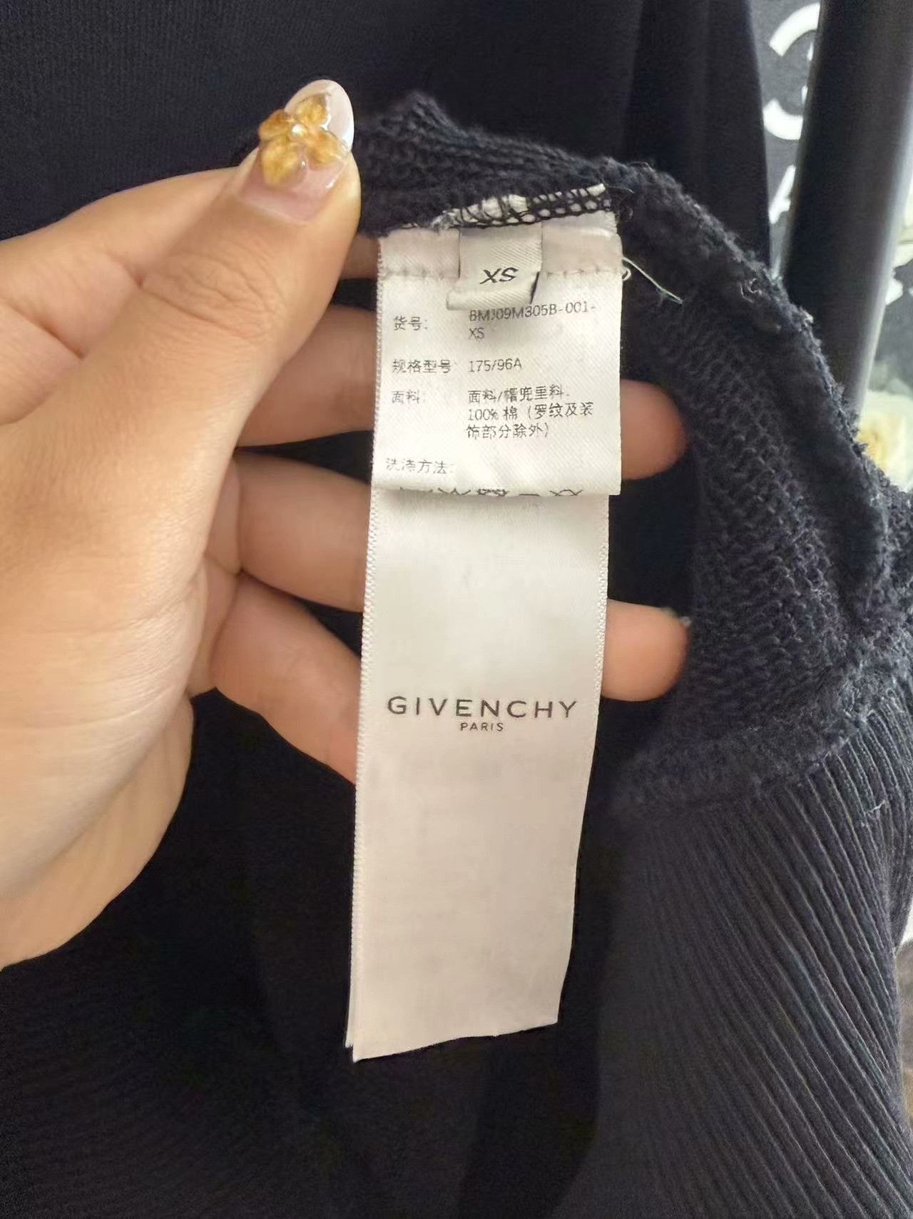 Givenchy Givenchy Retro White Hoodie xs Men Size US XS / EU 42 / 0 - 3 Thumbnail