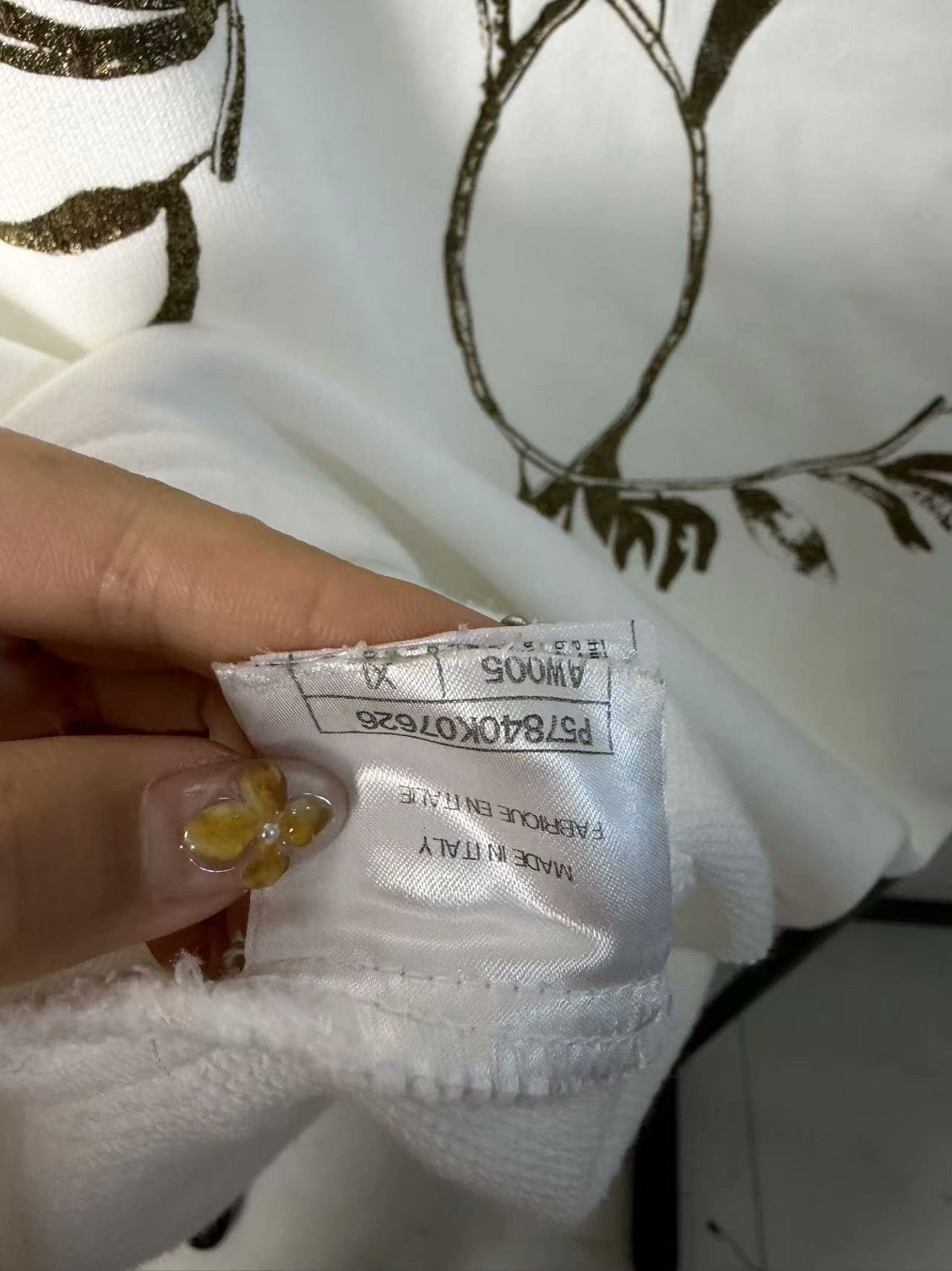 Chanel Chanel White T-Shirt M Women Size M / US 6-8 / IT 42-44 - 5 Thumbnail