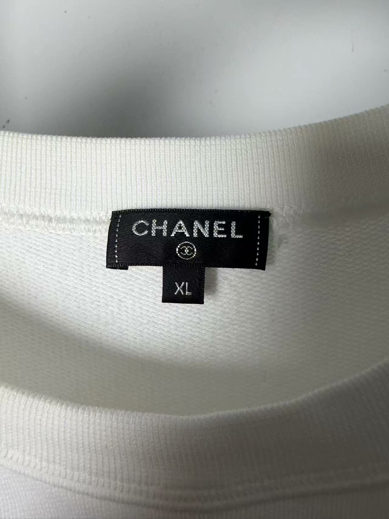 Chanel Chanel White T-Shirt M Women Size M / US 6-8 / IT 42-44 - 3 Thumbnail