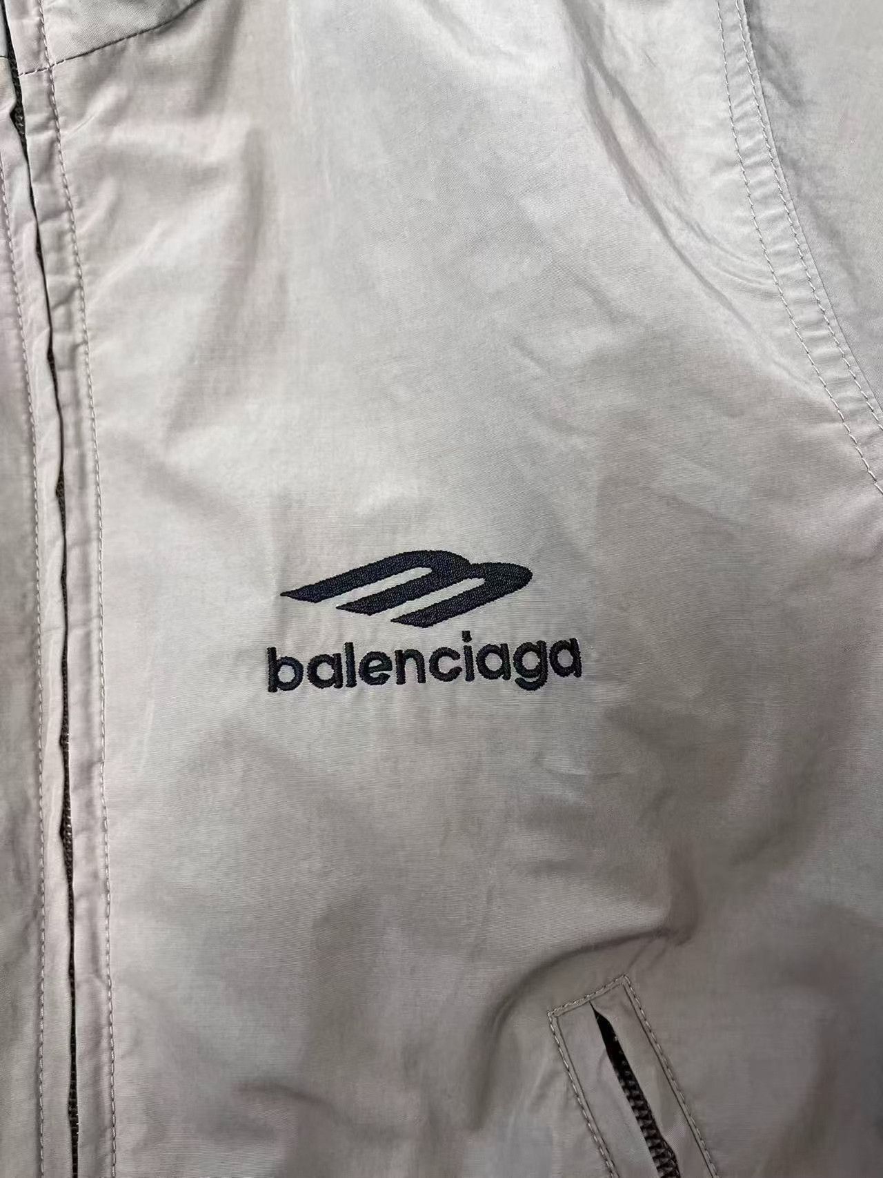 Balenciaga Balenciaga Logo Print Long Sleeve Jacket Size XS / US 0-2 / IT 36-38 - 3 Thumbnail