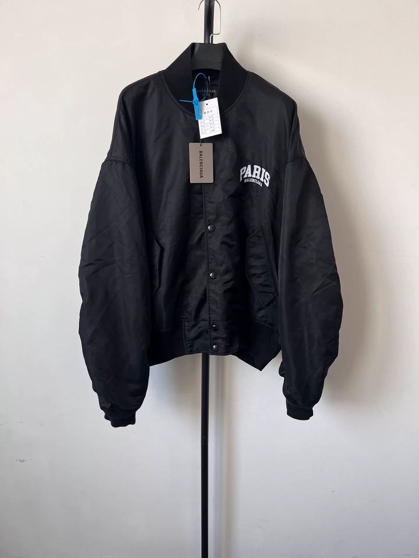 Balenciaga Balenciaga Letter Print Baseball Collar Jacket Size XS / US 0-2 / IT 36-38 - 2 Thumbnail