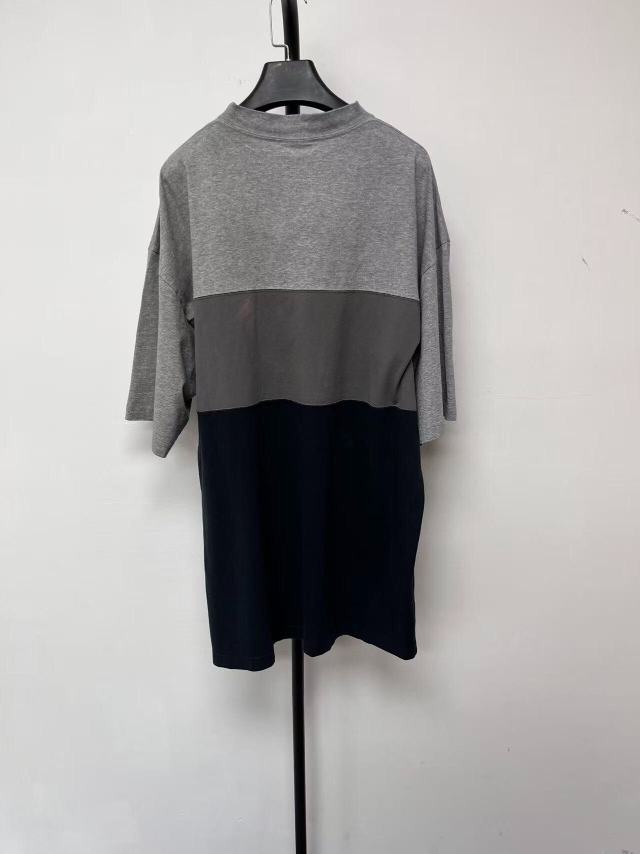 Balenciaga Balenciaga Logo Print Crewneck Short Sleeve T-Shirt Size US XXS / EU 40 - 2 Thumbnail