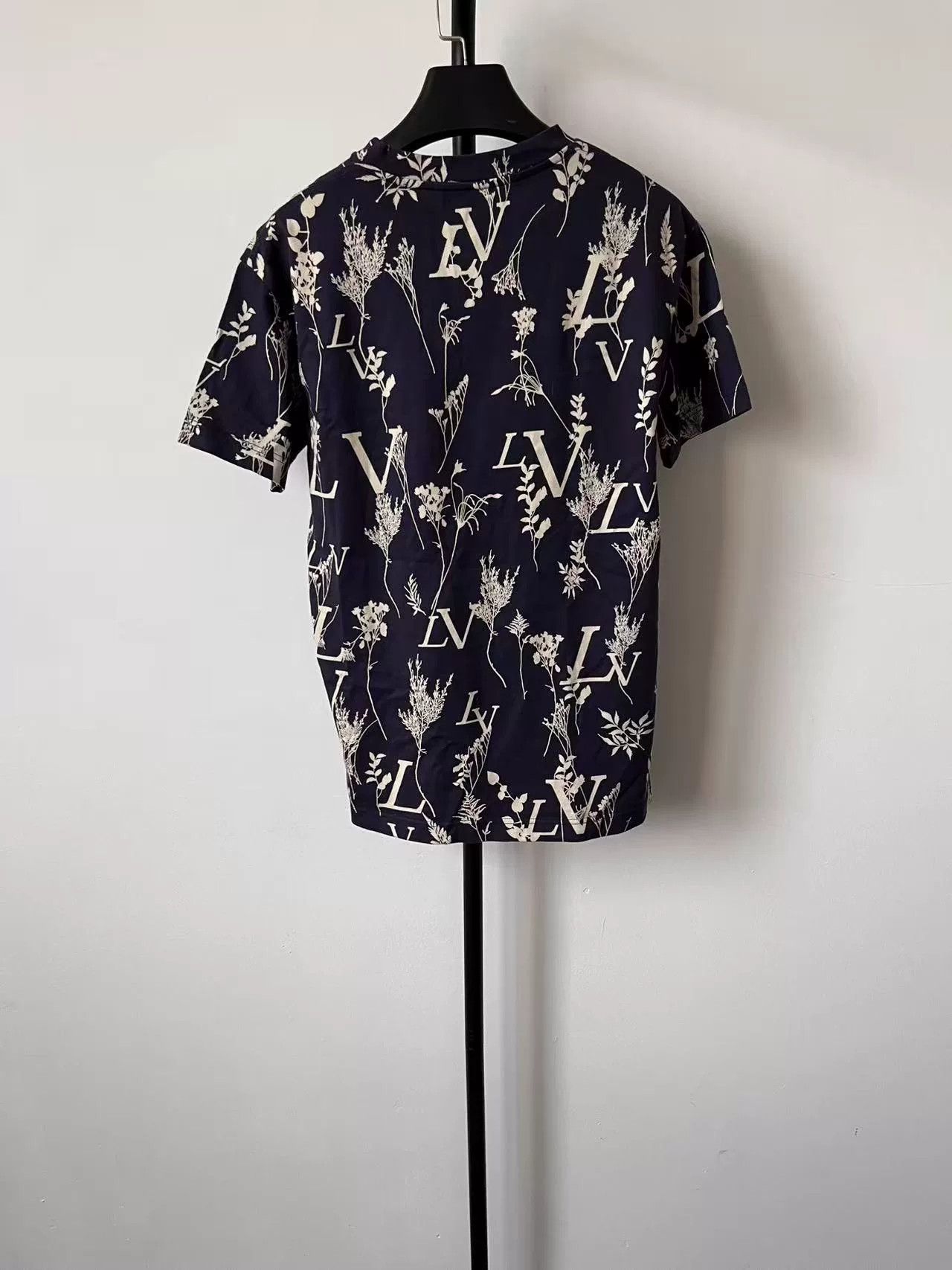 Louis Vuitton Louis Vuitton Letter Print Short-Sleeve T-Shirt Size US XS / EU 42 / 0 - 2 Thumbnail