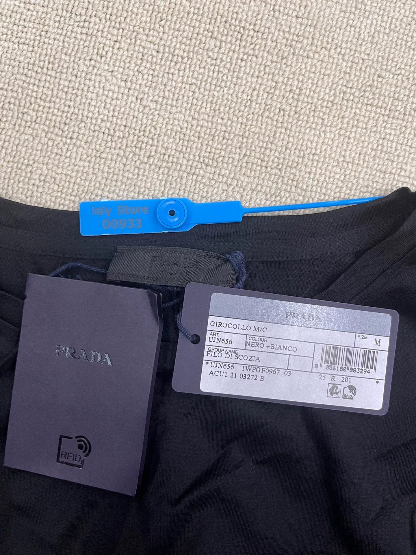 Prada PRADA Men's Solid Crew Neck T-Shirt Size US M / EU 48-50 / 2 - 5 Thumbnail