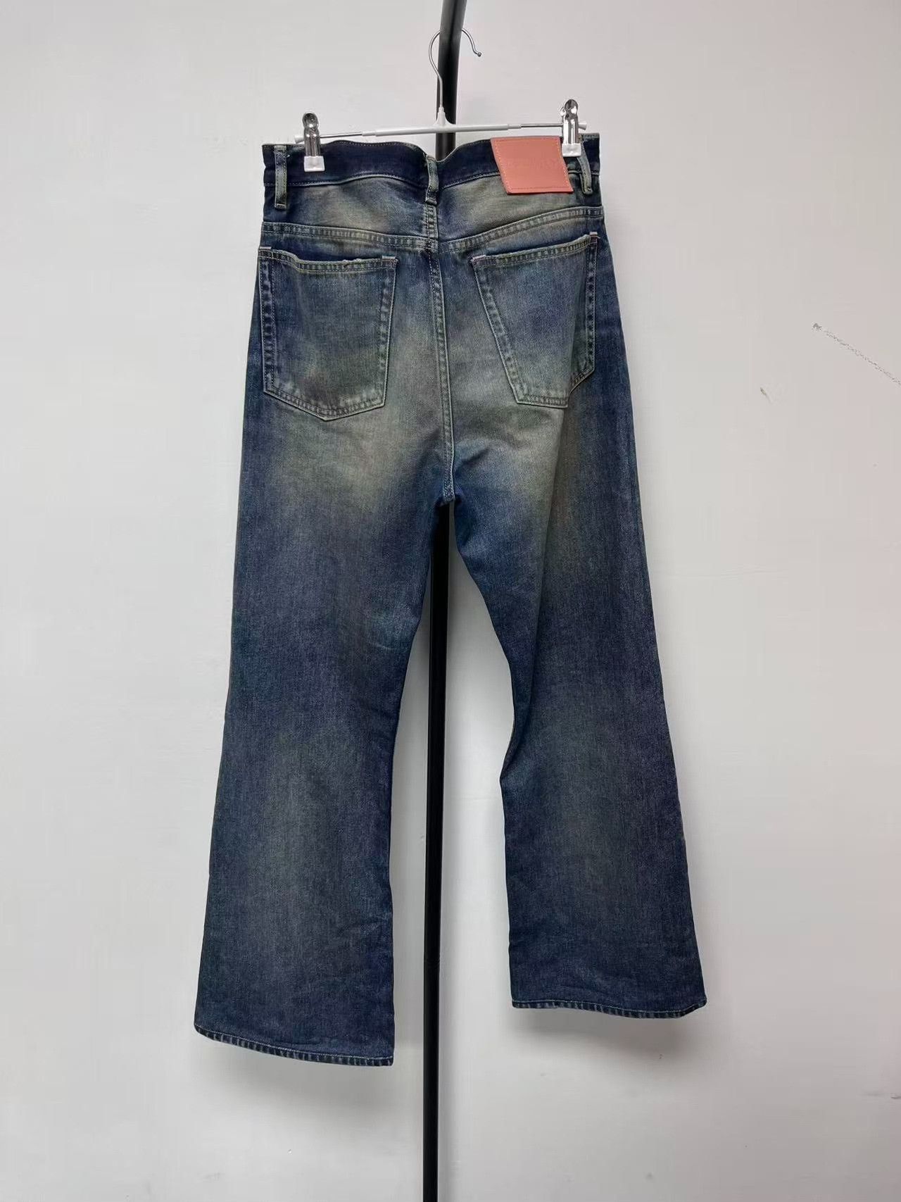 Acne Studios Acne Contrast Vintage Washed High-Waist Jeans Size 30" / US 8 / IT 44 - 2 Thumbnail