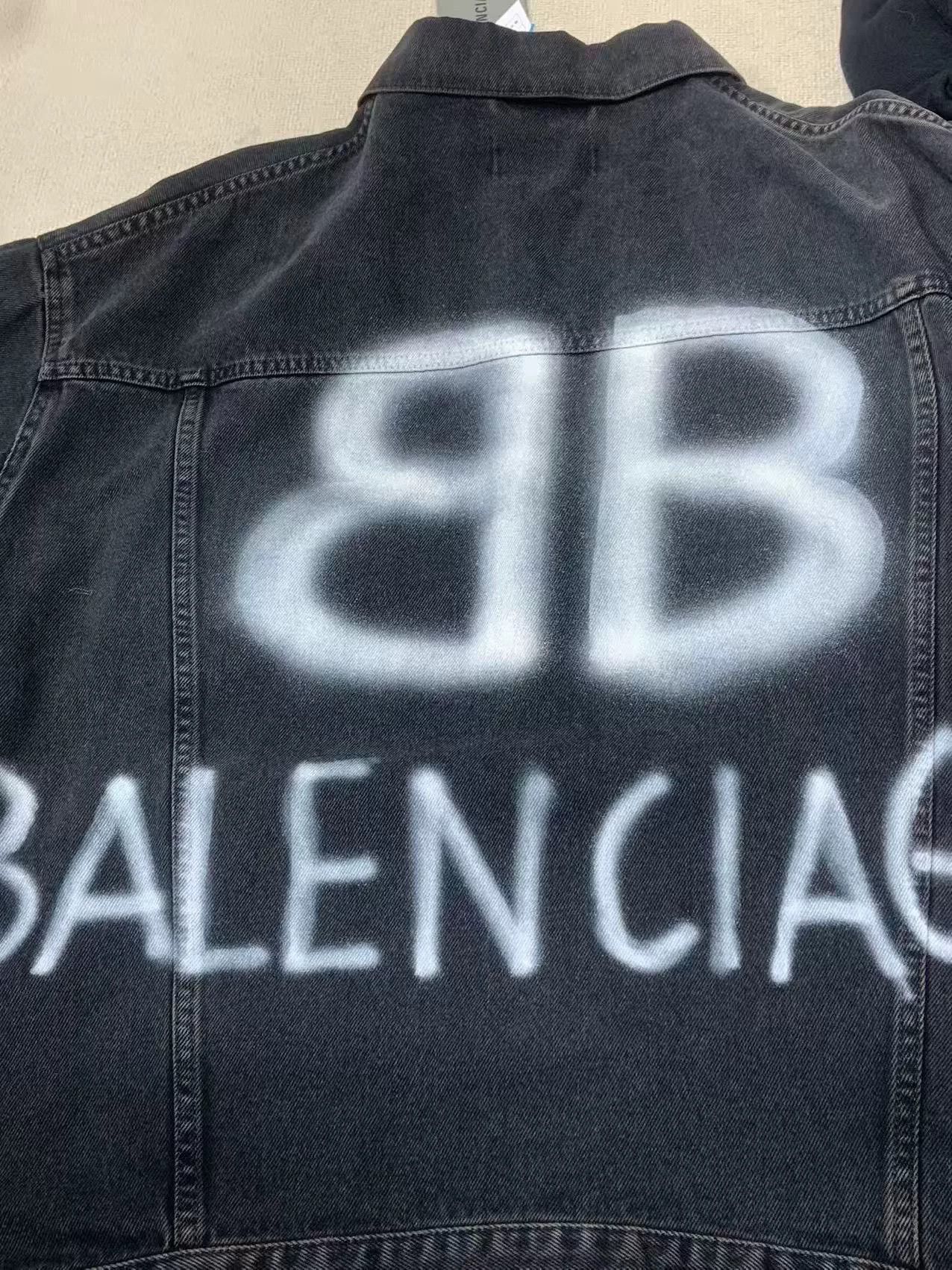 Balenciaga Balenciaga Painted Effect Denim Jacket Size US M / EU 48-50 / 2 - 3 Thumbnail