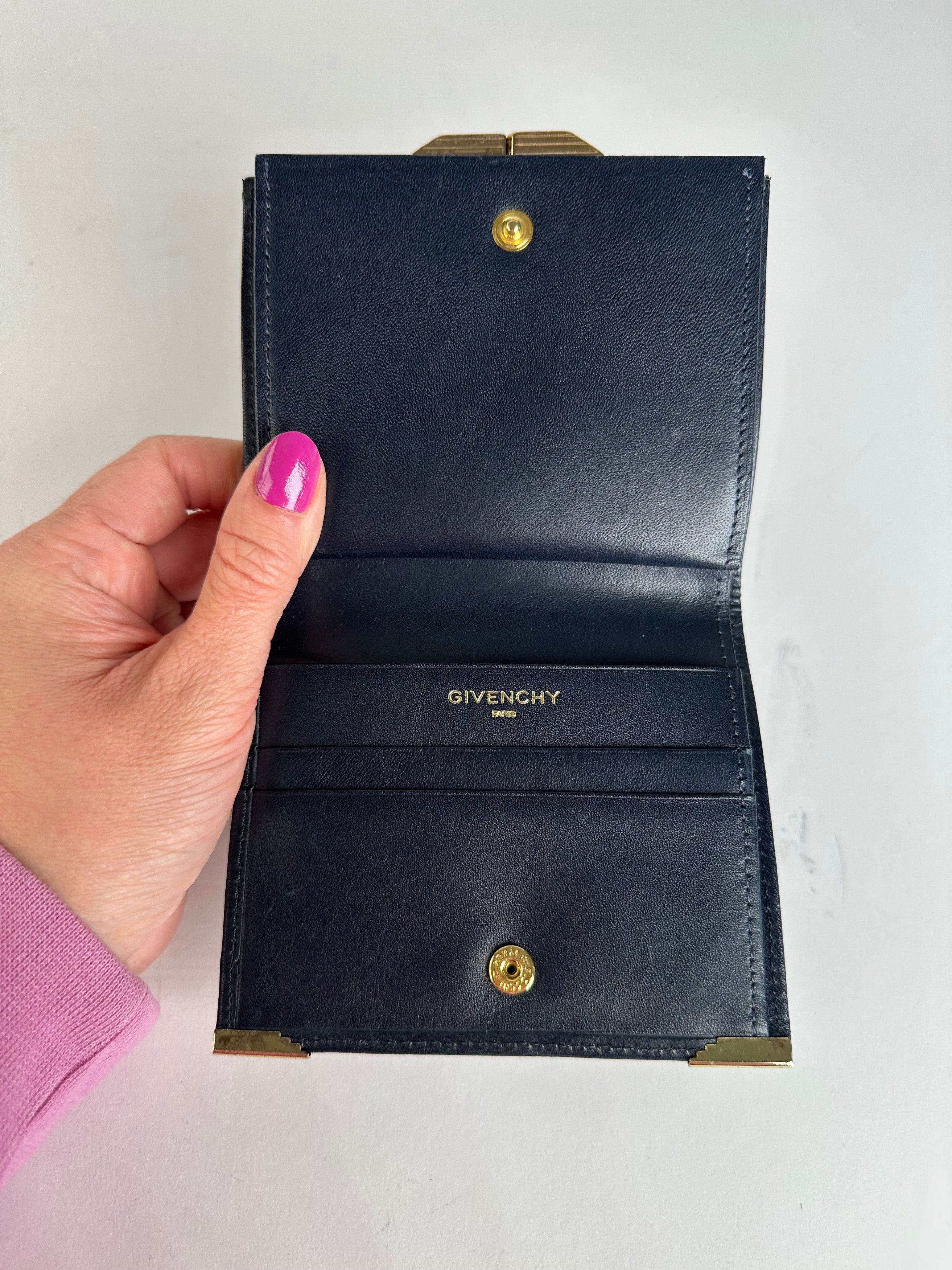 Givenchy Vintage Leather Logo Wallet Black Size ONE SIZE - 3 Thumbnail