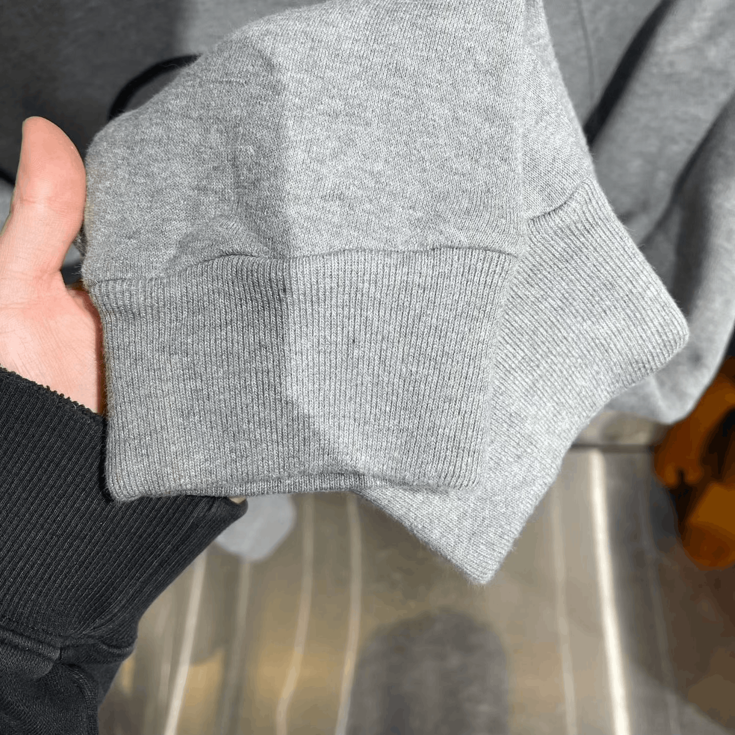 Louis Vuitton Louis Vuitton x NIGO Heart Logo Sweatshirt Gray Size US L / EU 52-54 / 3 - 5 Thumbnail