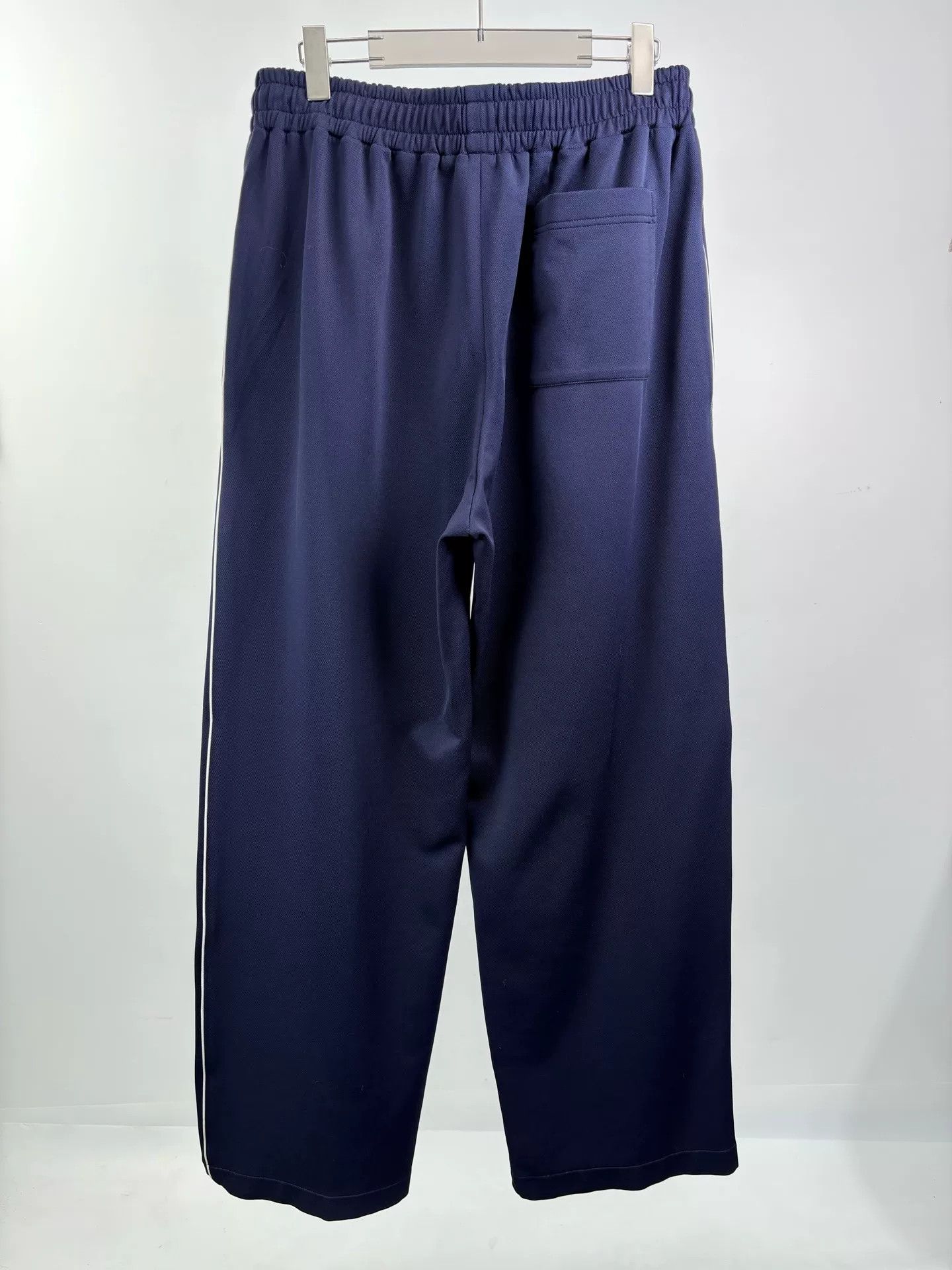 Gucci Gucci Embossed Logo Striped Sweatpants XL Size US 36 / EU 52 - 2 Thumbnail
