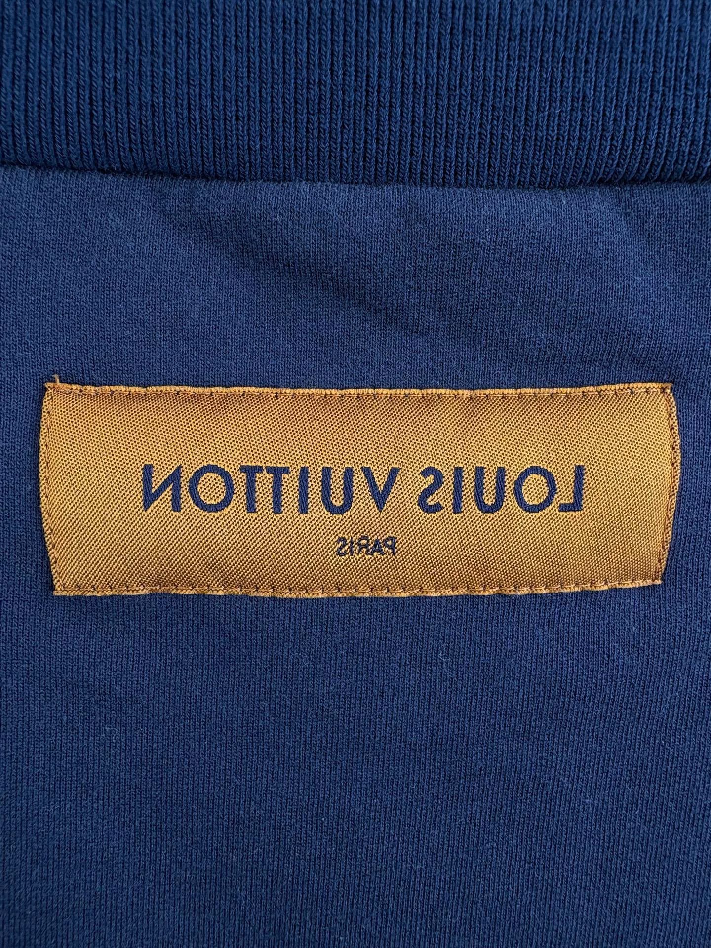 Louis Vuitton Louis Vuitton Connect the Dots Sweatshirt Size L Size US L / EU 52-54 / 3 - 4 Thumbnail