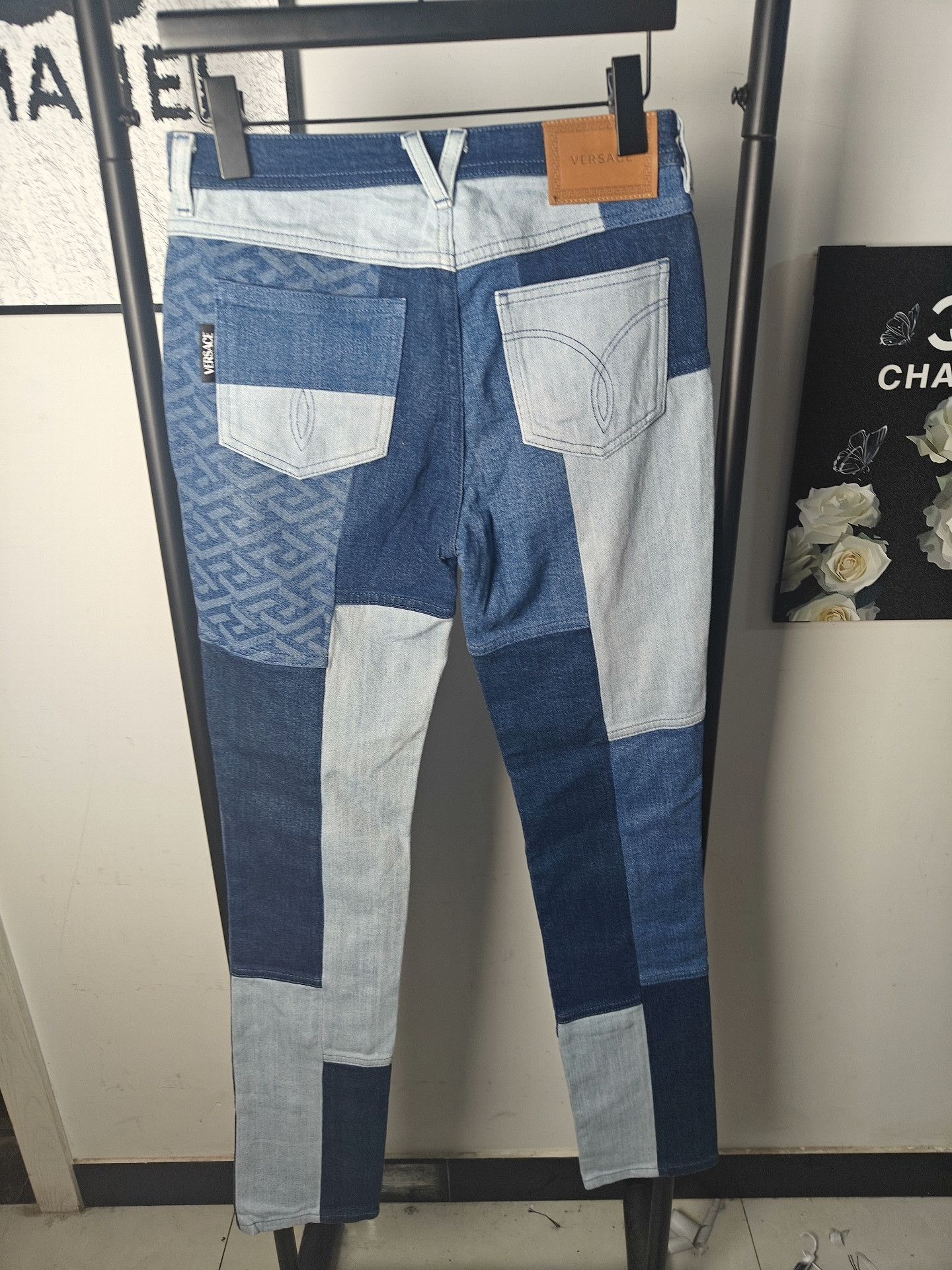 Versace Versace Denim White Denim Jeans 30 Men Size US 30 / EU 46 - 2 Thumbnail