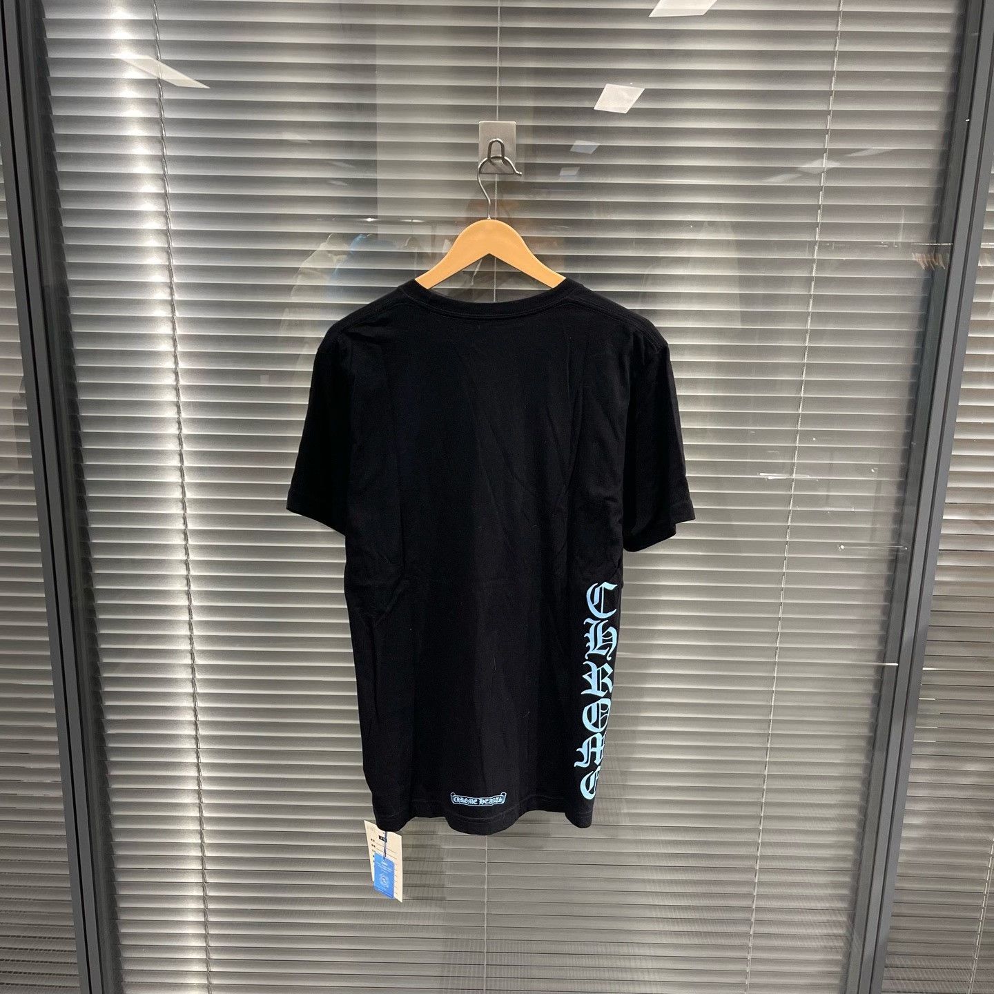 Chrome Hearts Chrome Hearts Blue Script Logo T-Shirt Size M Size US M / EU 48-50 / 2 - 2 Thumbnail
