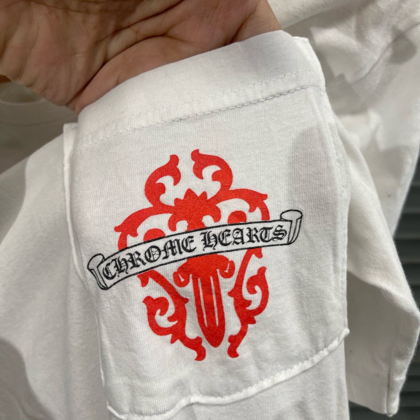Chrome Hearts Chrome Hearts Red Vine Dagger Pocket T-Shirt Size S Size US S / EU 44-46 / 1 - 4 Thumbnail