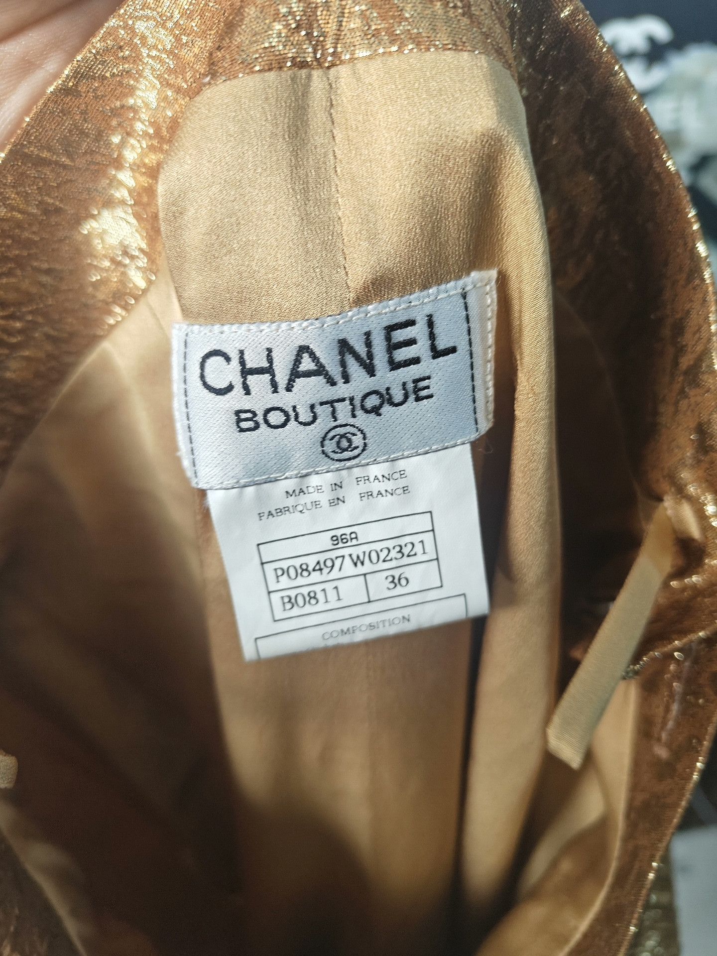Chanel Chanel Gold Pants 28 Women Size 28" / US 6 / IT 42 - 3 Thumbnail