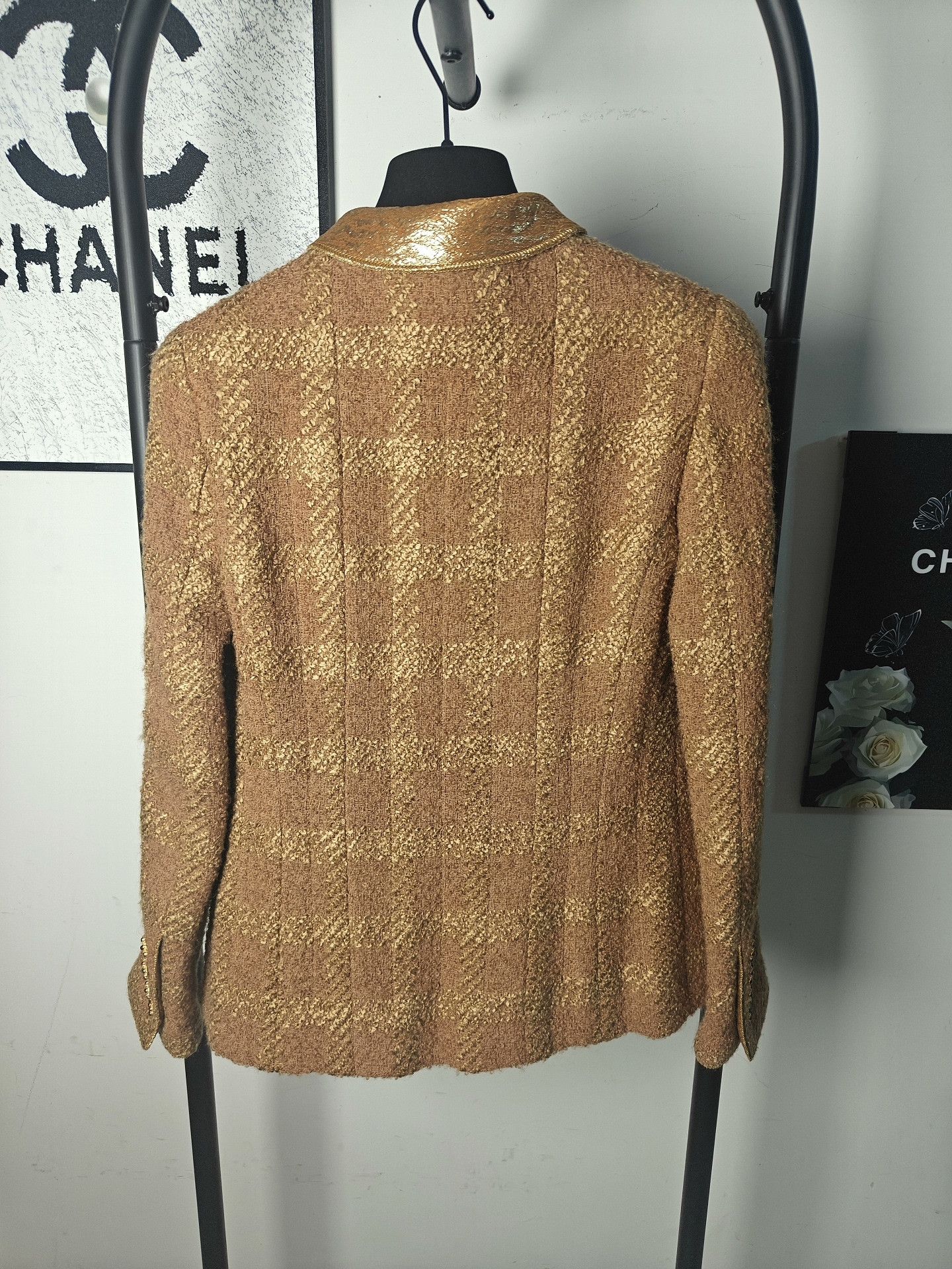 Chanel Chanel White Jacket M Women Size M / US 6-8 / IT 42-44 - 2 Thumbnail