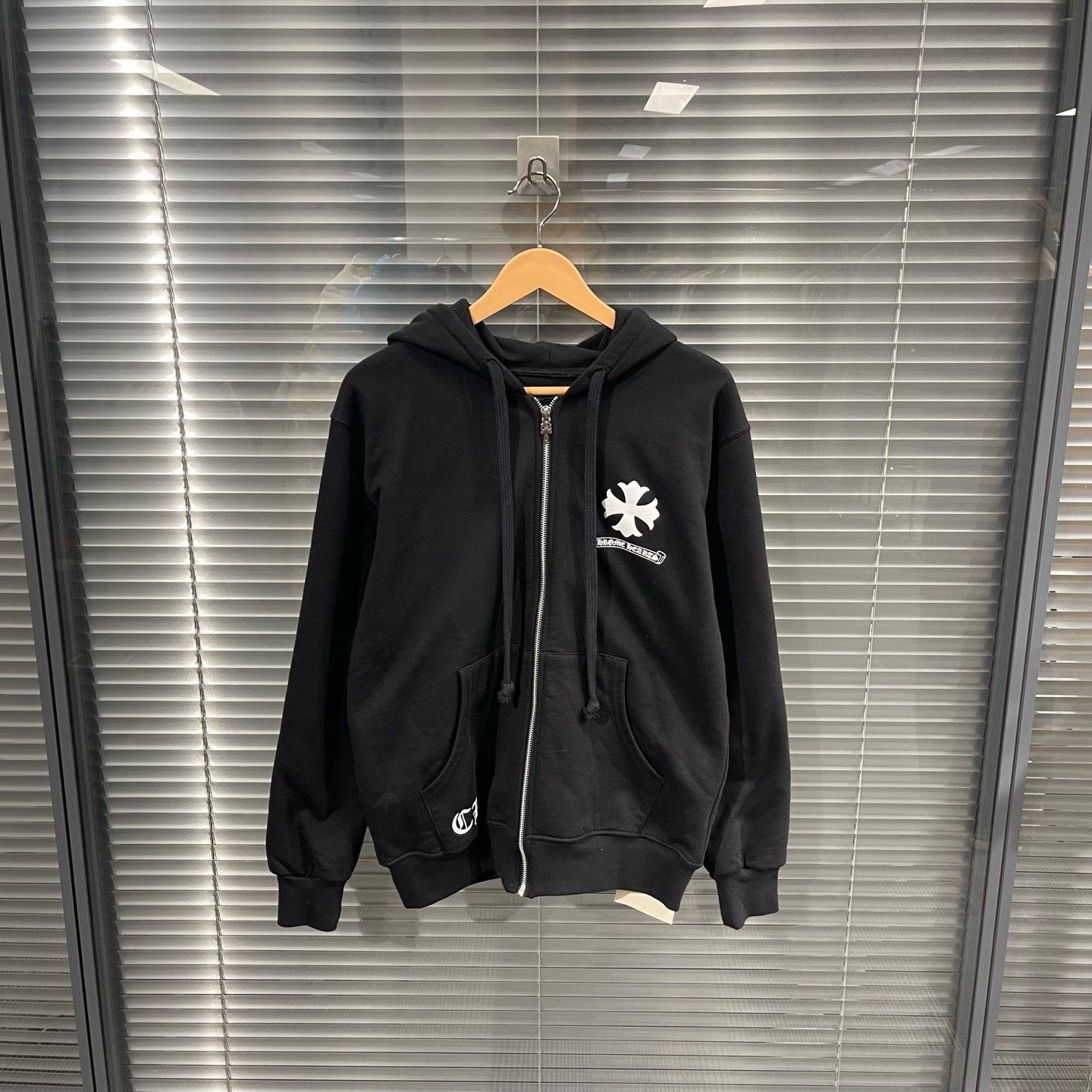 Chrome Hearts Chrome Hearts Back Cross Print Zip Hoodie S Size US S / EU 44-46 / 1 - 2 Thumbnail