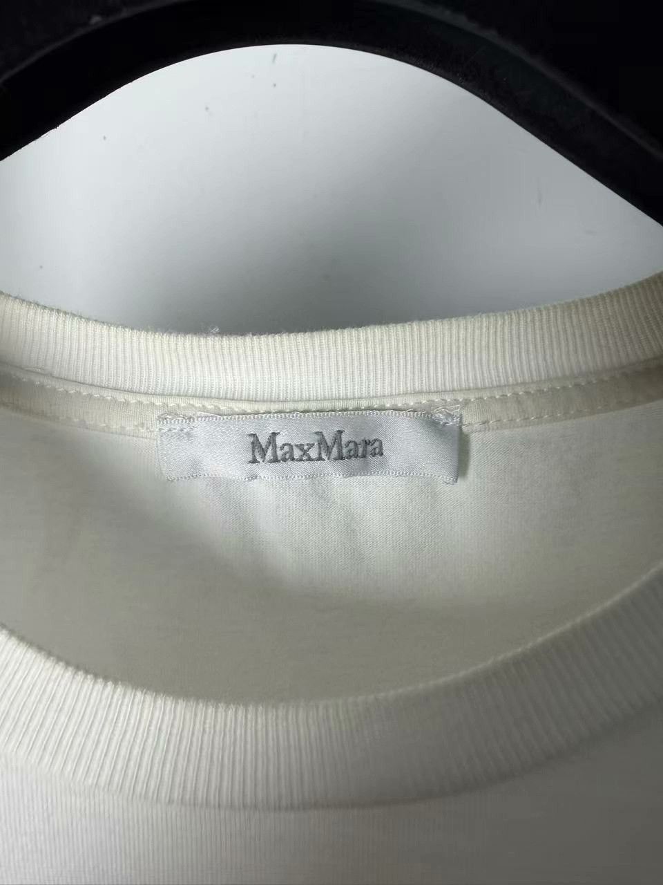 Max Mara Max Mara White T-Shirt M Women Size M / US 6-8 / IT 42-44 - 4 Thumbnail