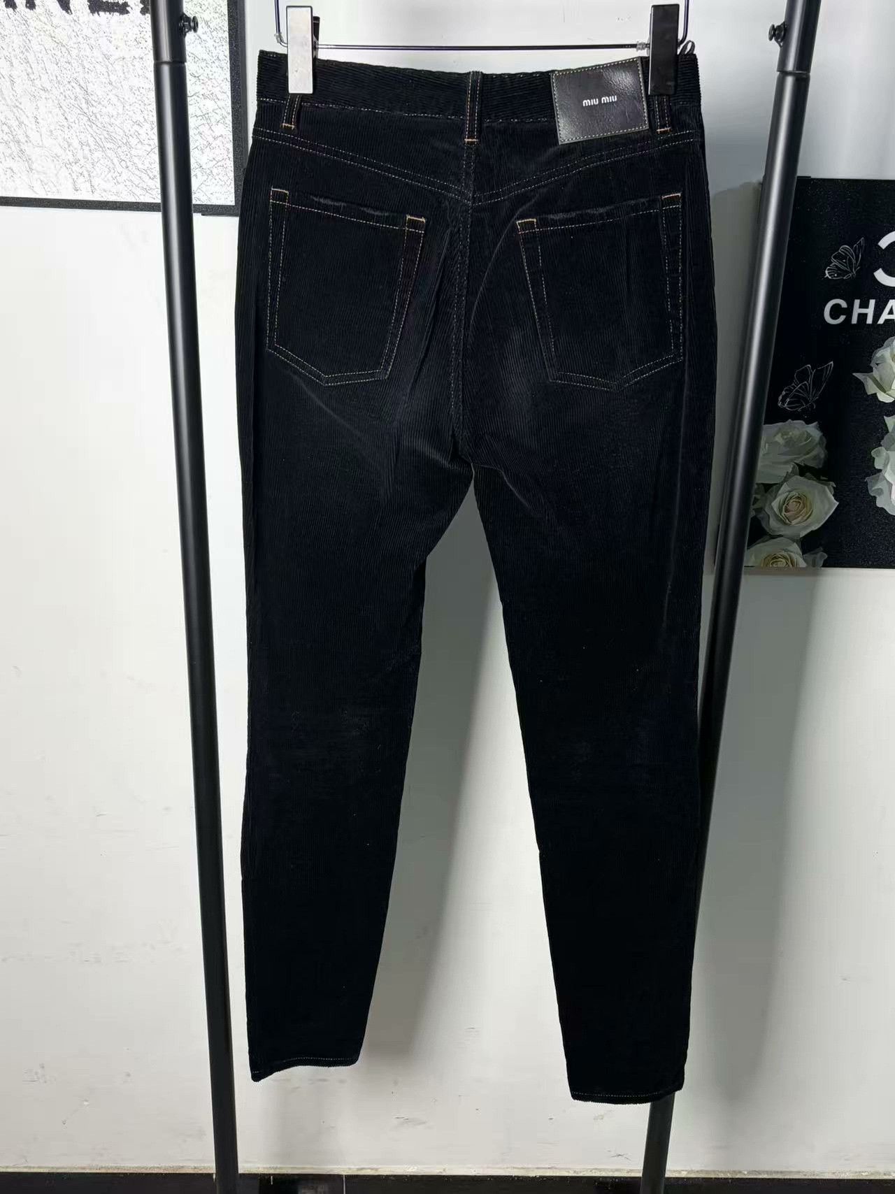 Miu Miu Miu Miu Corduroy White Pants 28 Women Size 28" / US 6 / IT 42 - 2 Thumbnail