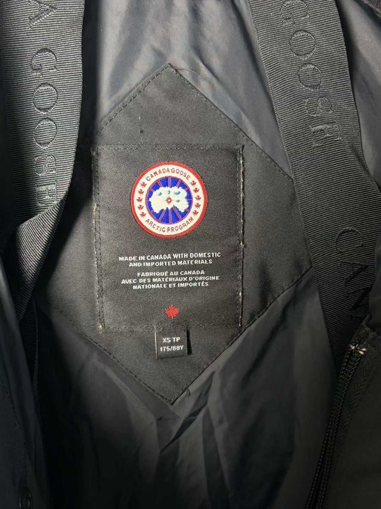 Canada Goose Canada Goose Down White Heavy Coat xs Men Size US XS / EU 42 / 0 - 4 Thumbnail