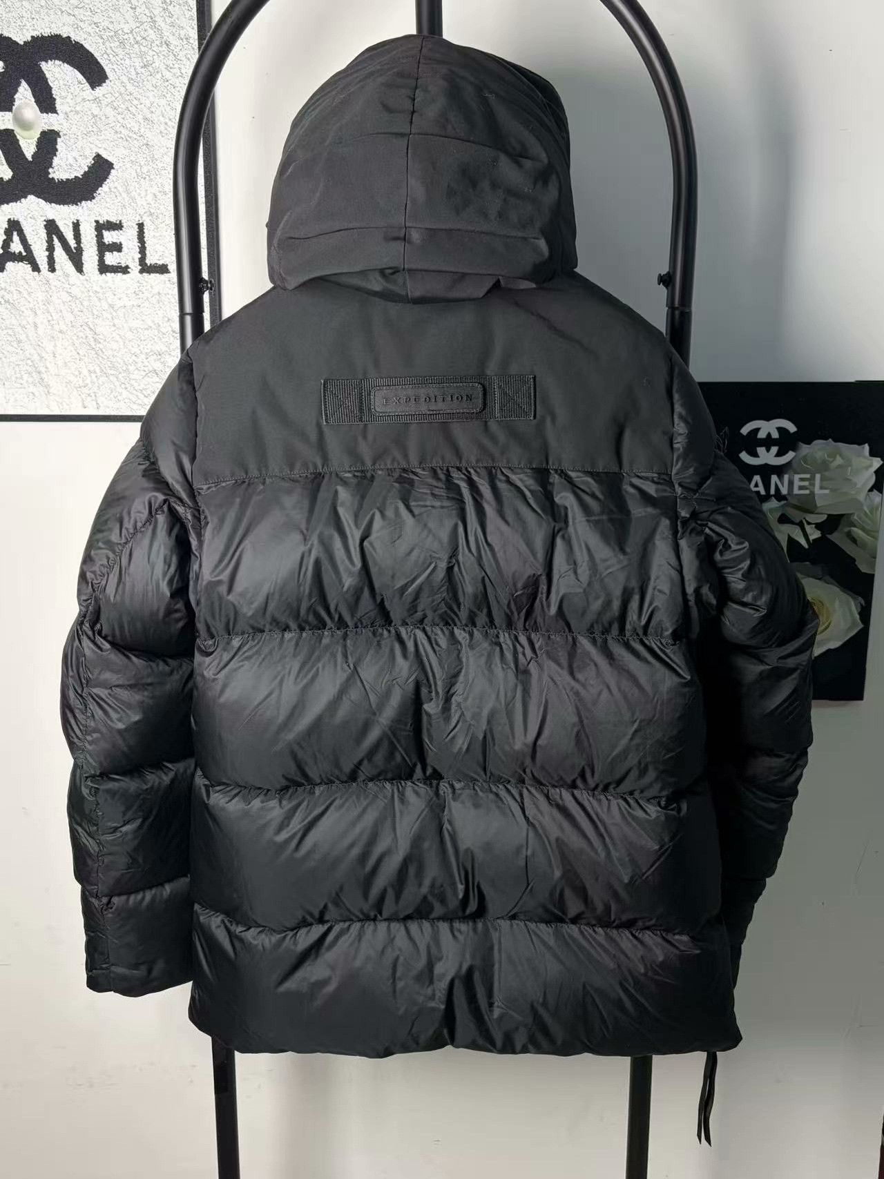 Canada Goose Canada Goose Down White Heavy Coat xs Men Size US XS / EU 42 / 0 - 2 Thumbnail