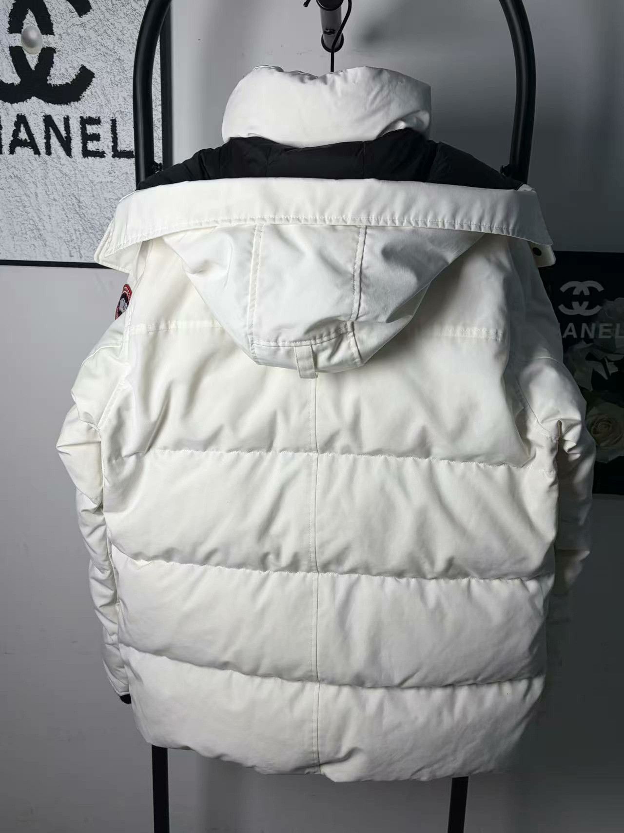 Canada Goose Canada Goose Retro Down White Heavy Coat xl Men Size US XL / EU 56 / 4 - 2 Thumbnail