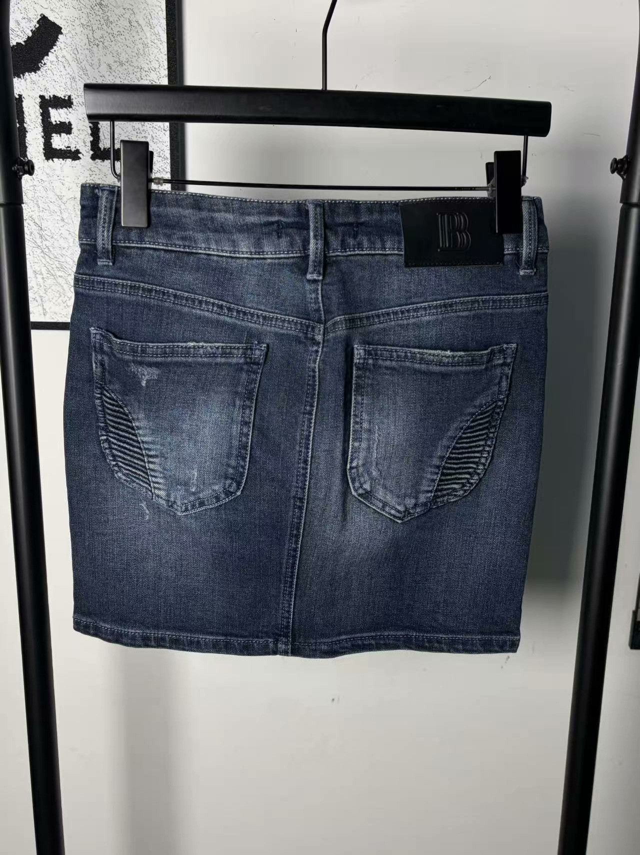 Balmain Balmain Denim White Skirt 28 Women Size 28" / US 6 / IT 42 - 2 Thumbnail