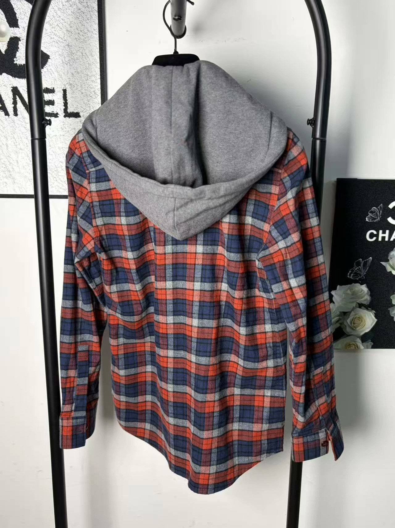Givenchy Givenchy Plaid White Shirt m Men Size US M / EU 48-50 / 2 - 2 Thumbnail