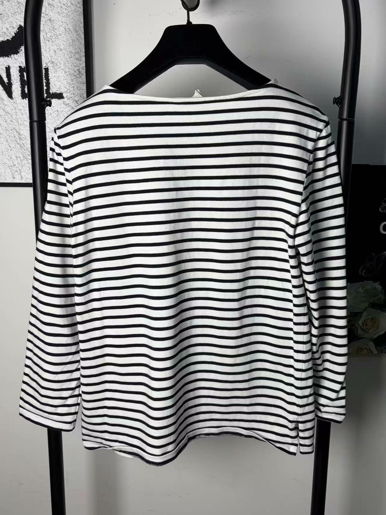 Celine Celine Knit Striped White Sweater L Women Size L / US 10 / IT 46 - 2 Thumbnail