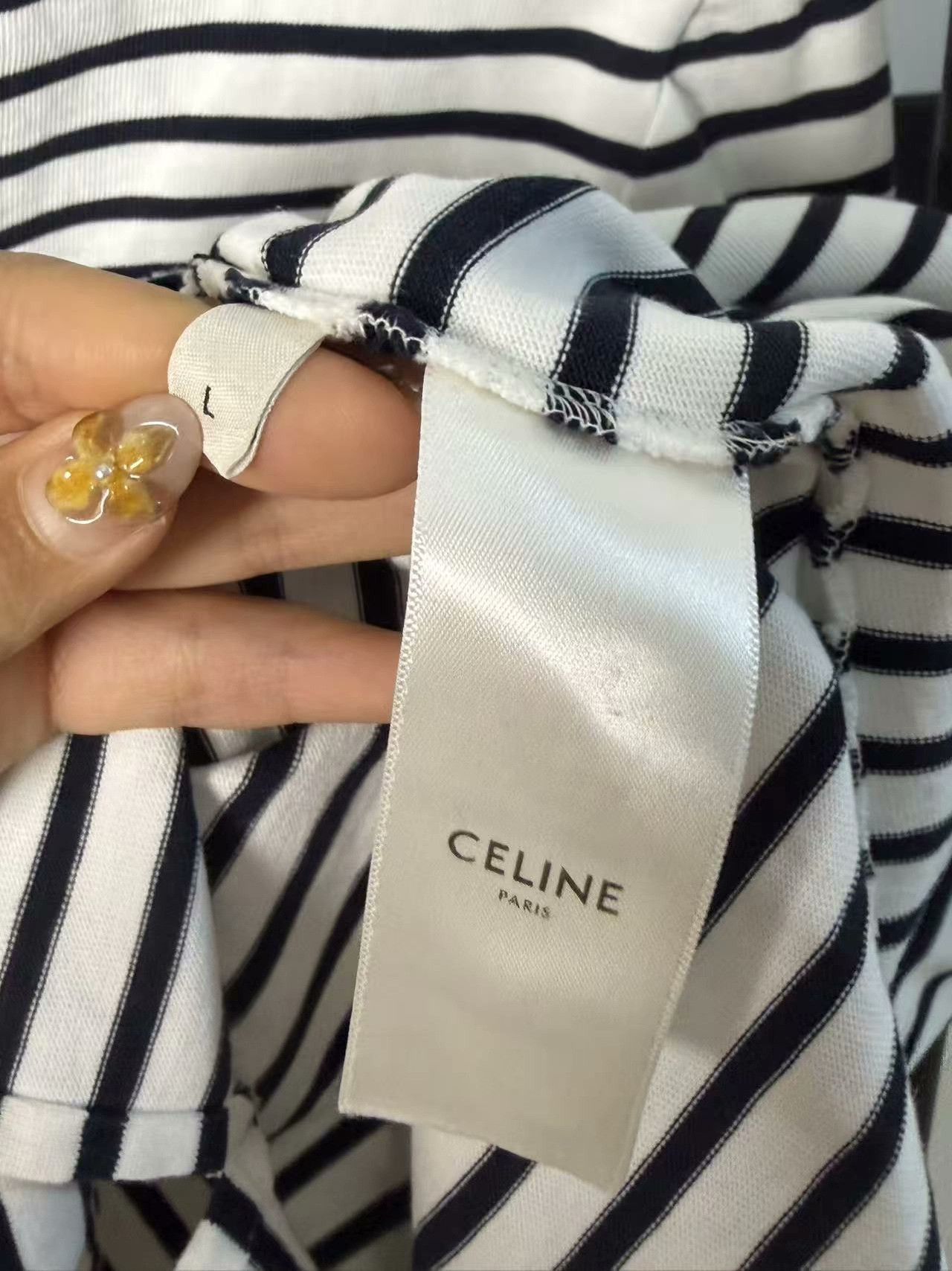 Celine Celine Knit Striped White Sweater L Women Size L / US 10 / IT 46 - 4 Thumbnail