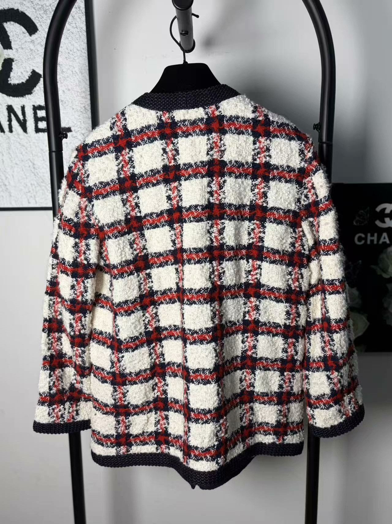 Gucci Gucci Wool White Coat L Women Size L / US 10 / IT 46 - 2 Thumbnail