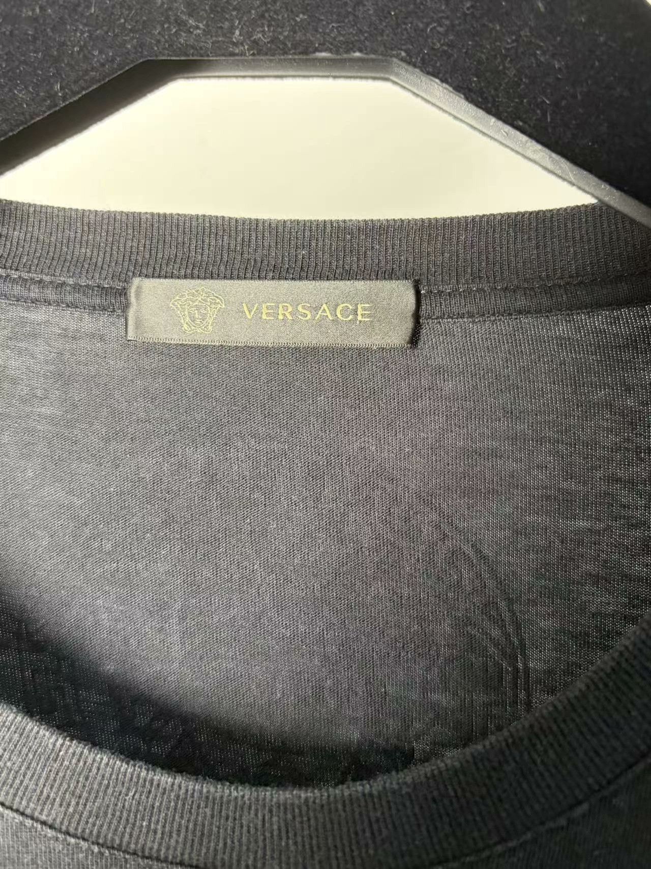 Versace Versace Retro White T-Shirt l Men Size US L / EU 52-54 / 3 - 4 Thumbnail