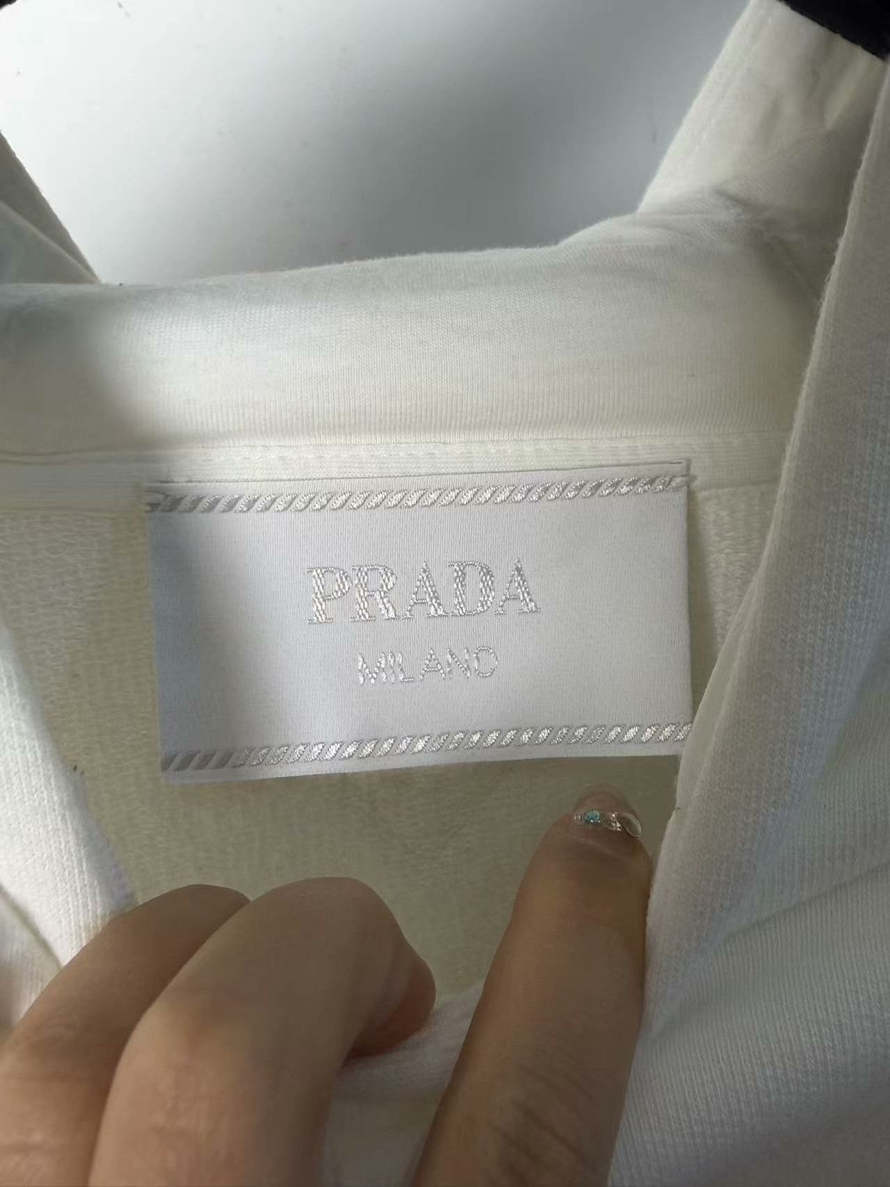 Prada Prada Retro White Hoodie l Men Size US L / EU 52-54 / 3 - 4 Thumbnail